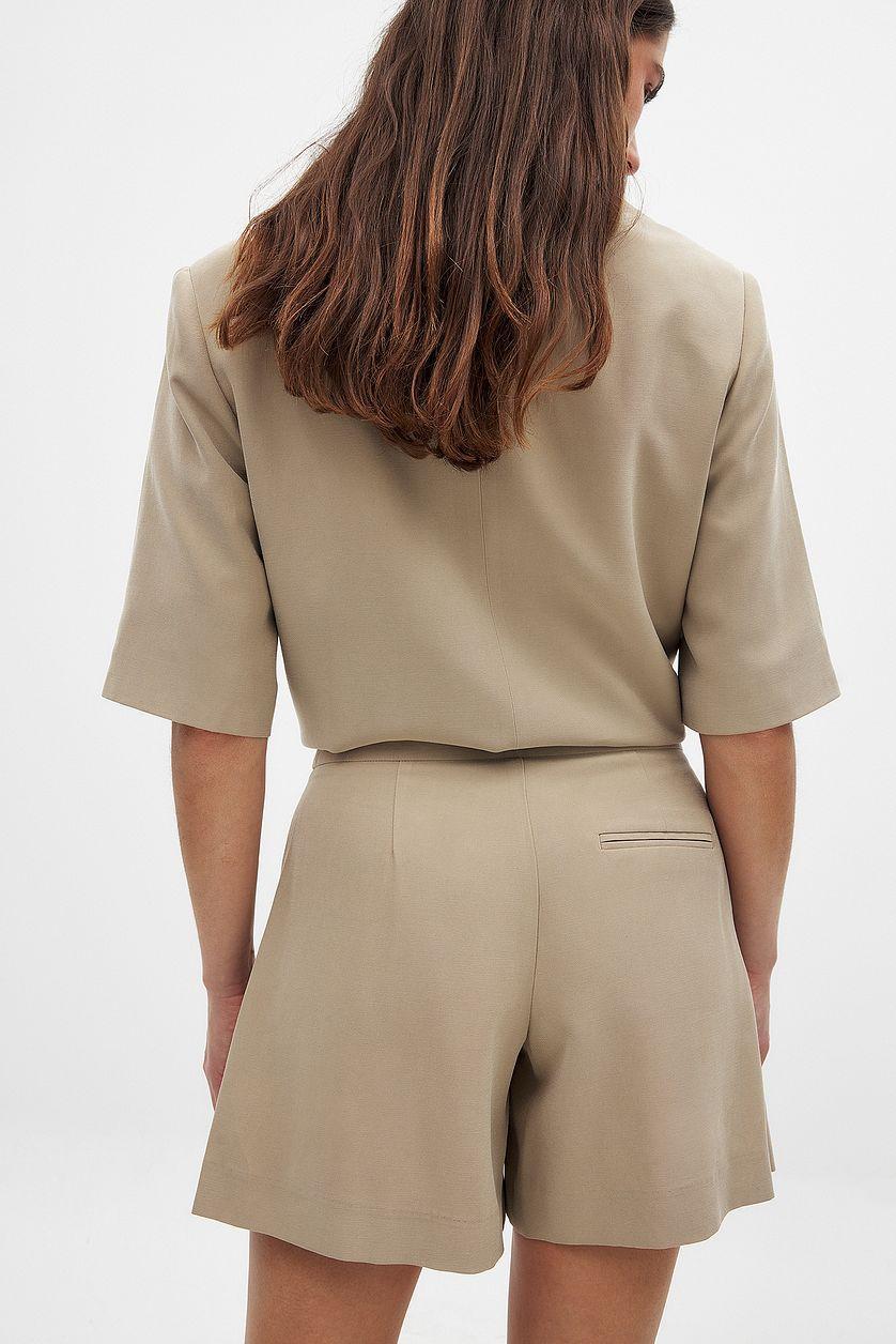 Wide Mid Waist Shorts Product Image