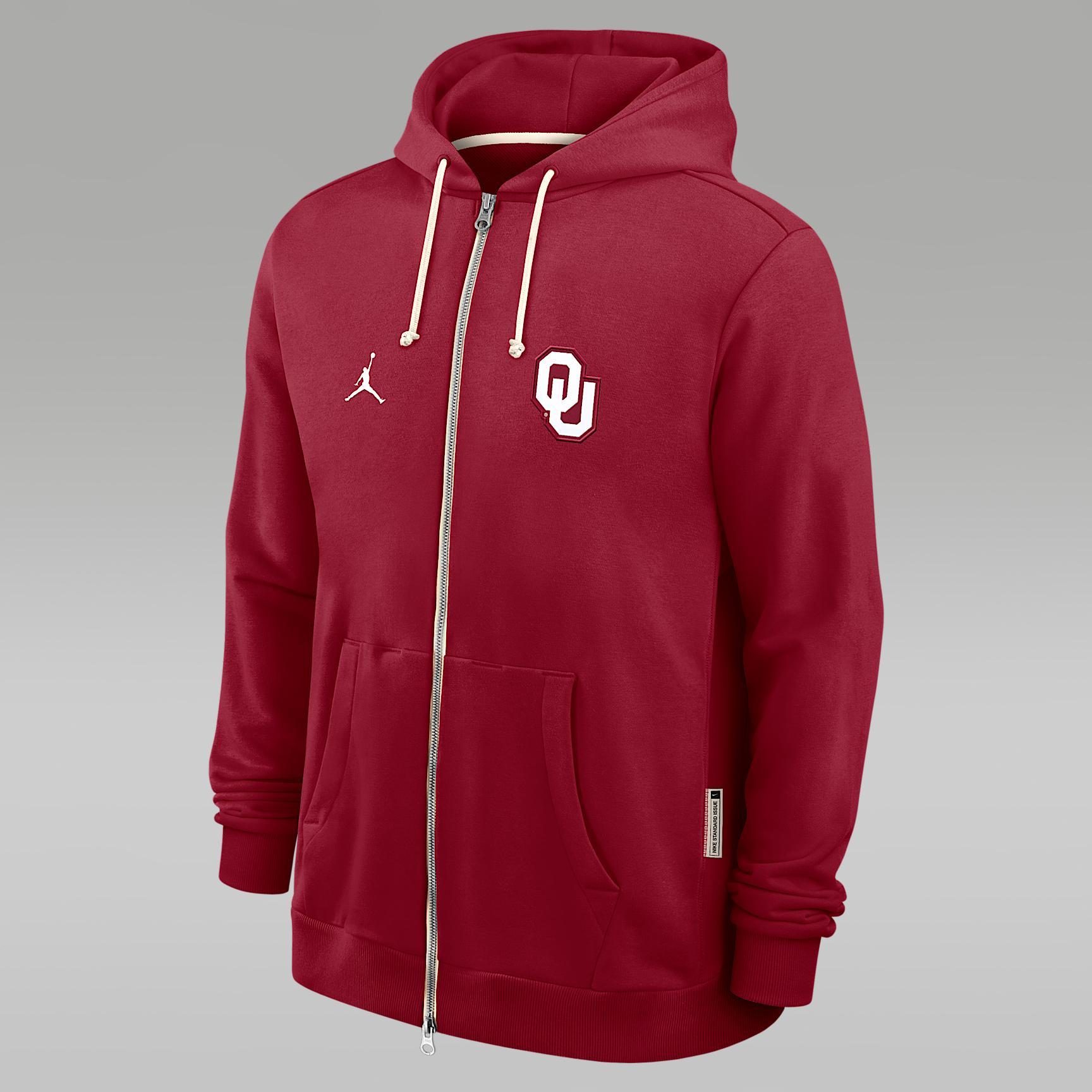Chicago Bears Initial Home Sideline Nike Men's Dri-FIT NFL Pullover Hoodie Product Image