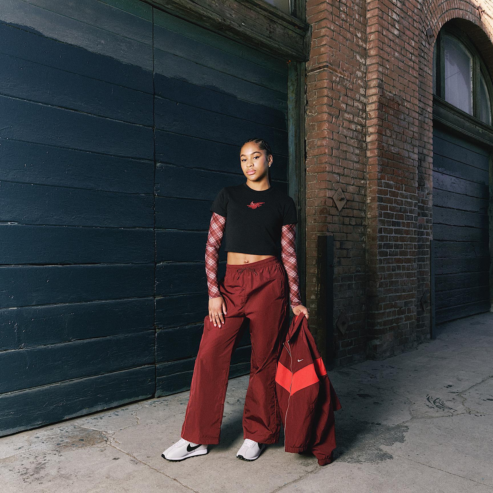 Nike Women's LD-1000 Shoes Product Image