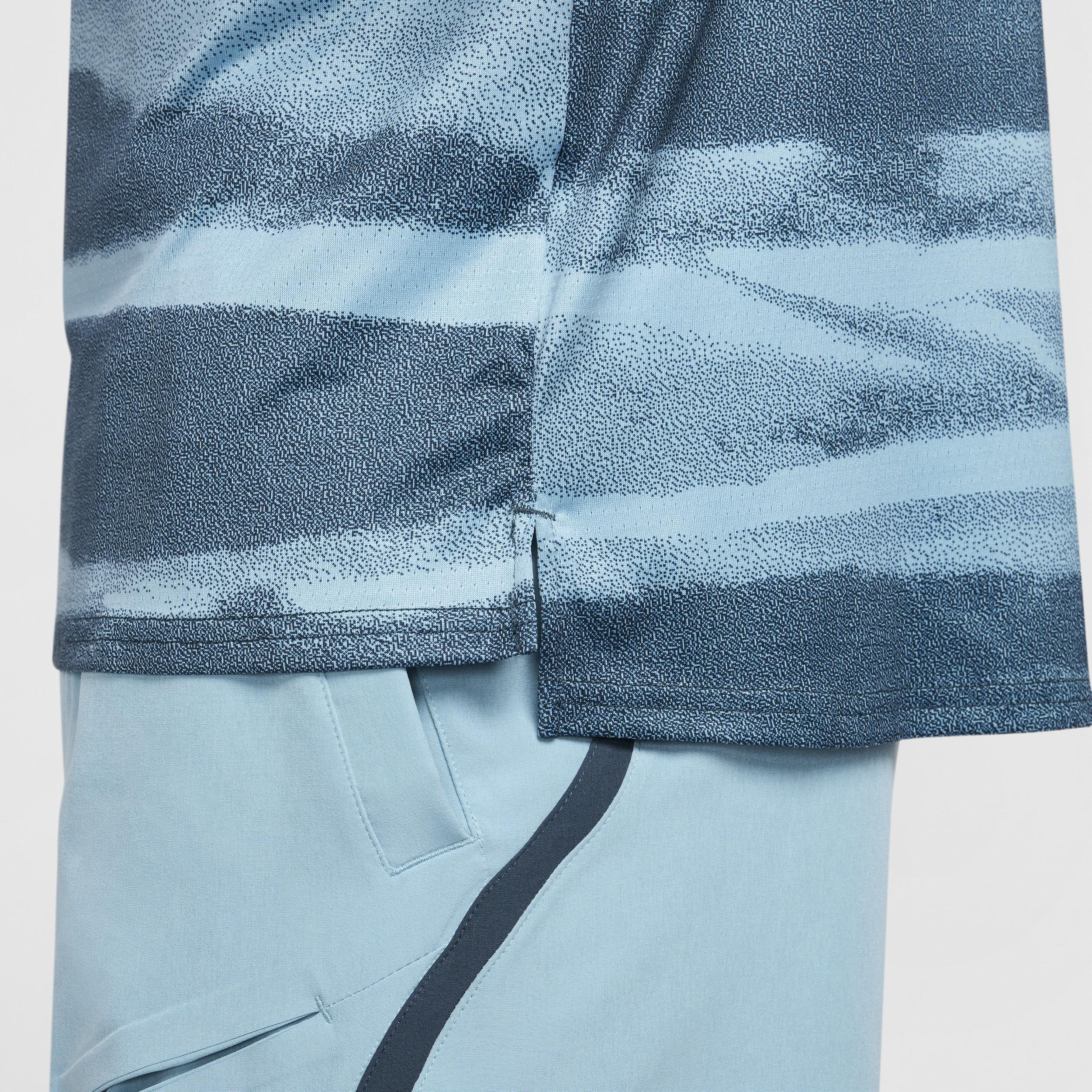 NikeCourt Advantage Men's Dri-FIT Tennis Top Product Image