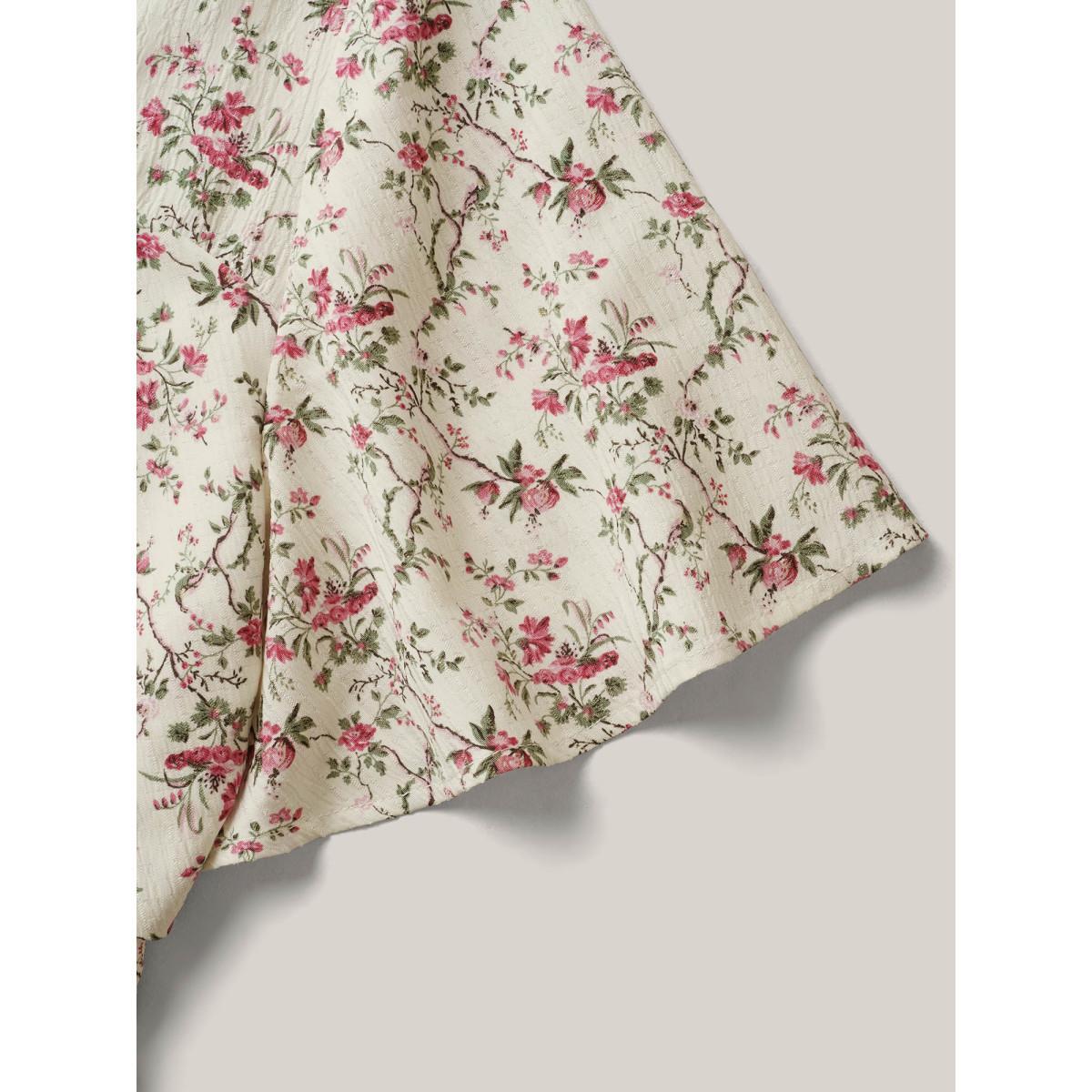 Plus Size Ivory Knotted Floral Print Flared Sleeve Blouse Women Short sleeve Heart neckline Everyday-Elegant Blouses BloomChic 22-24/3X Product Image