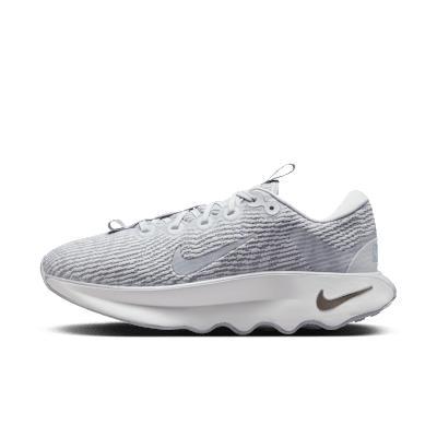 Nike Motiva Women's Walking Shoes Product Image