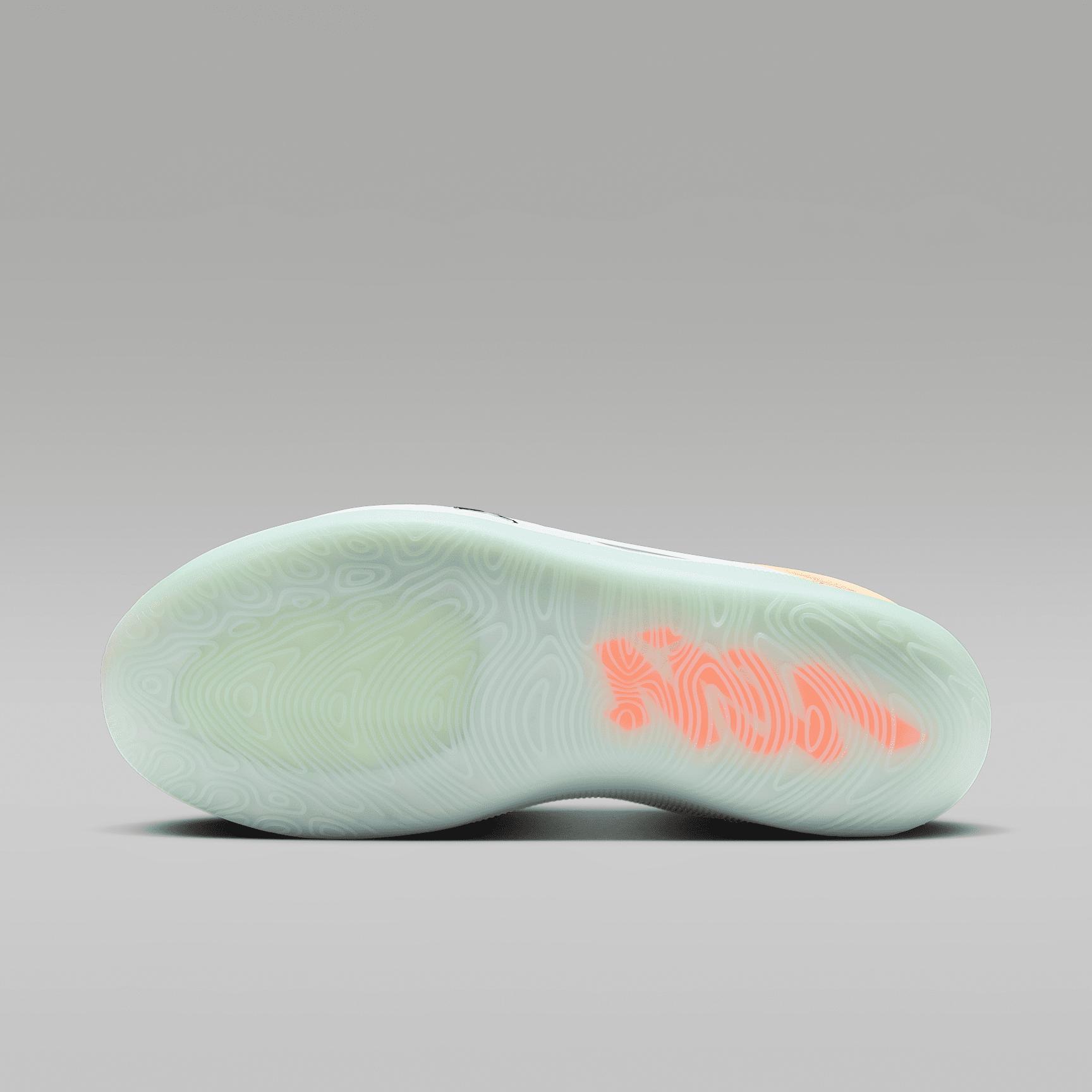 Nike Men's Zion 4 Basketball Shoes Product Image