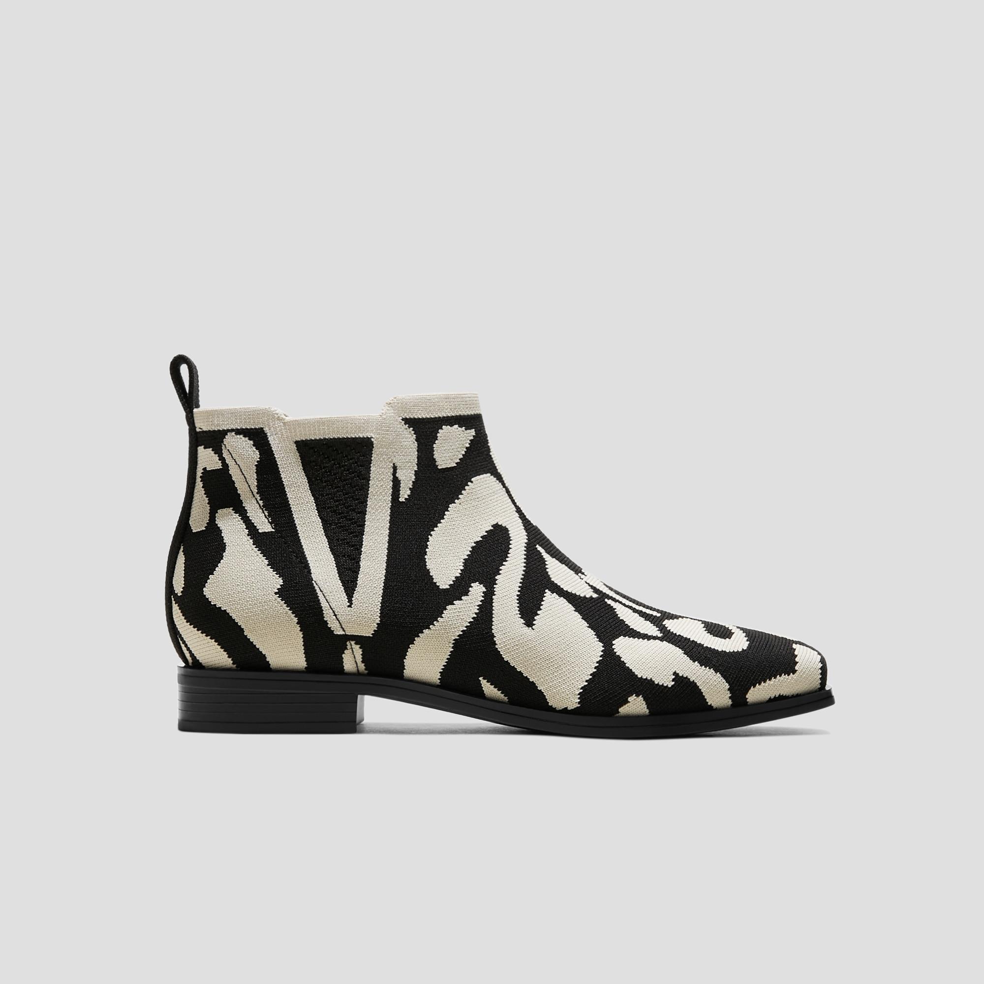 Slip-On Square-Toe Ankle Chelsea Boots (Ryan Slip-On) Product Image