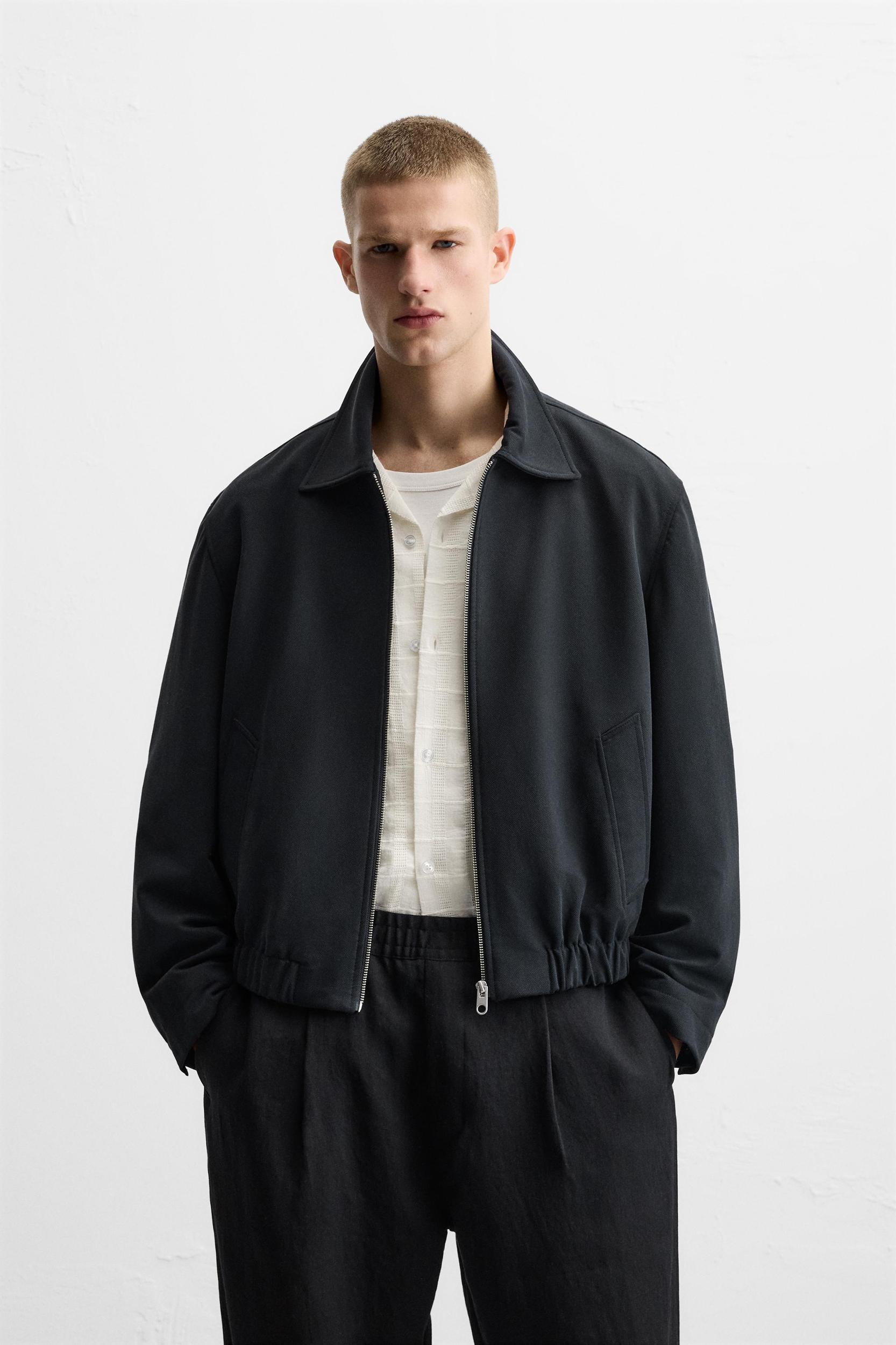 ZIP-UP FLOWY JACKET Product Image
