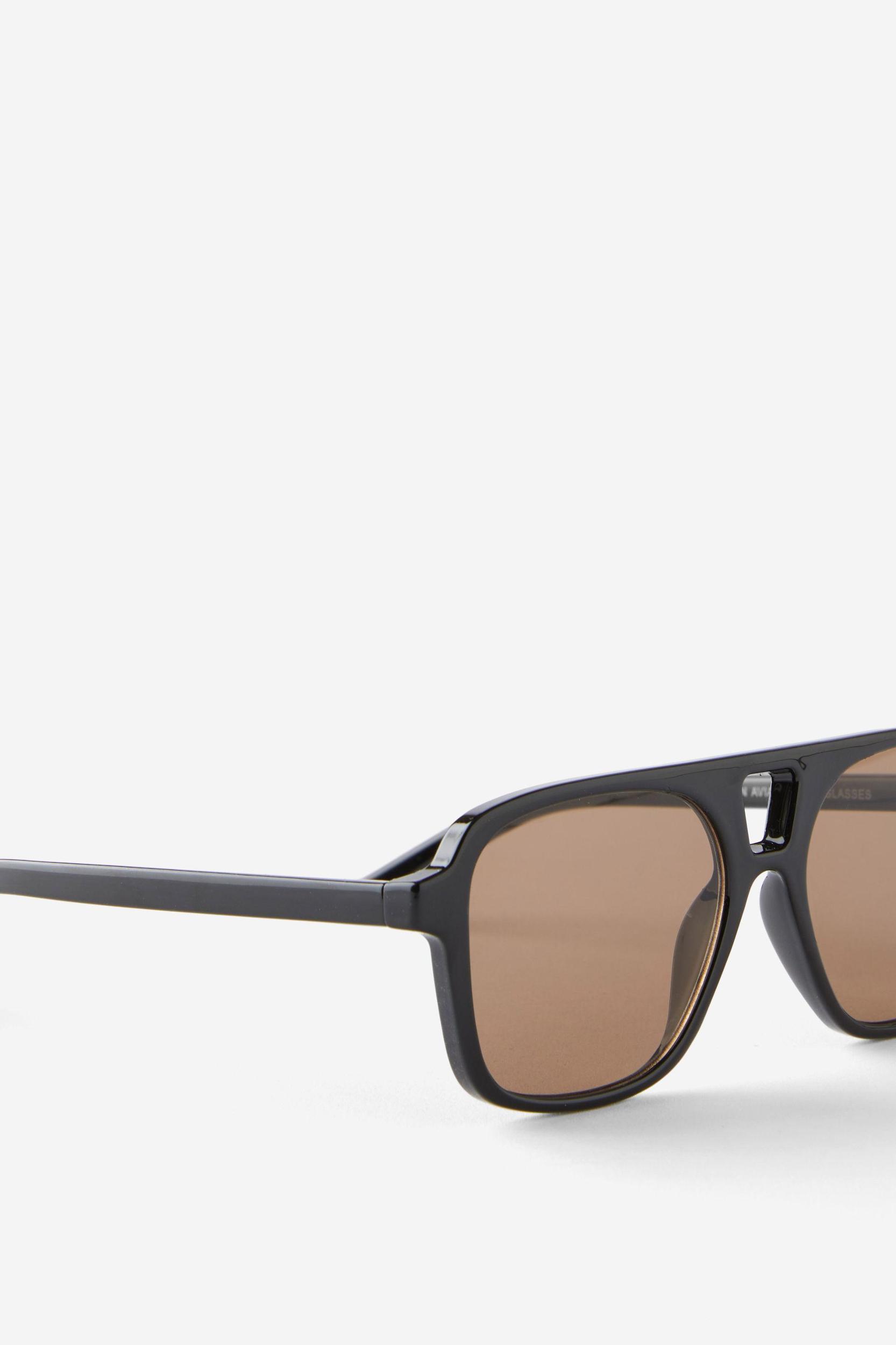 Peyton Aviator Sunglasses Product Image