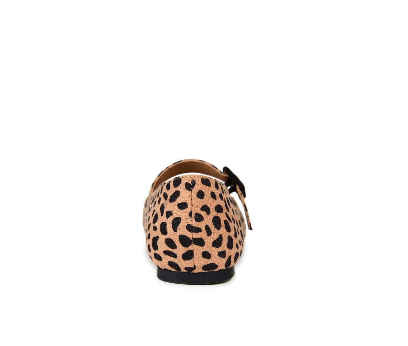 Women's Journee Collection Karissa Flats Product Image