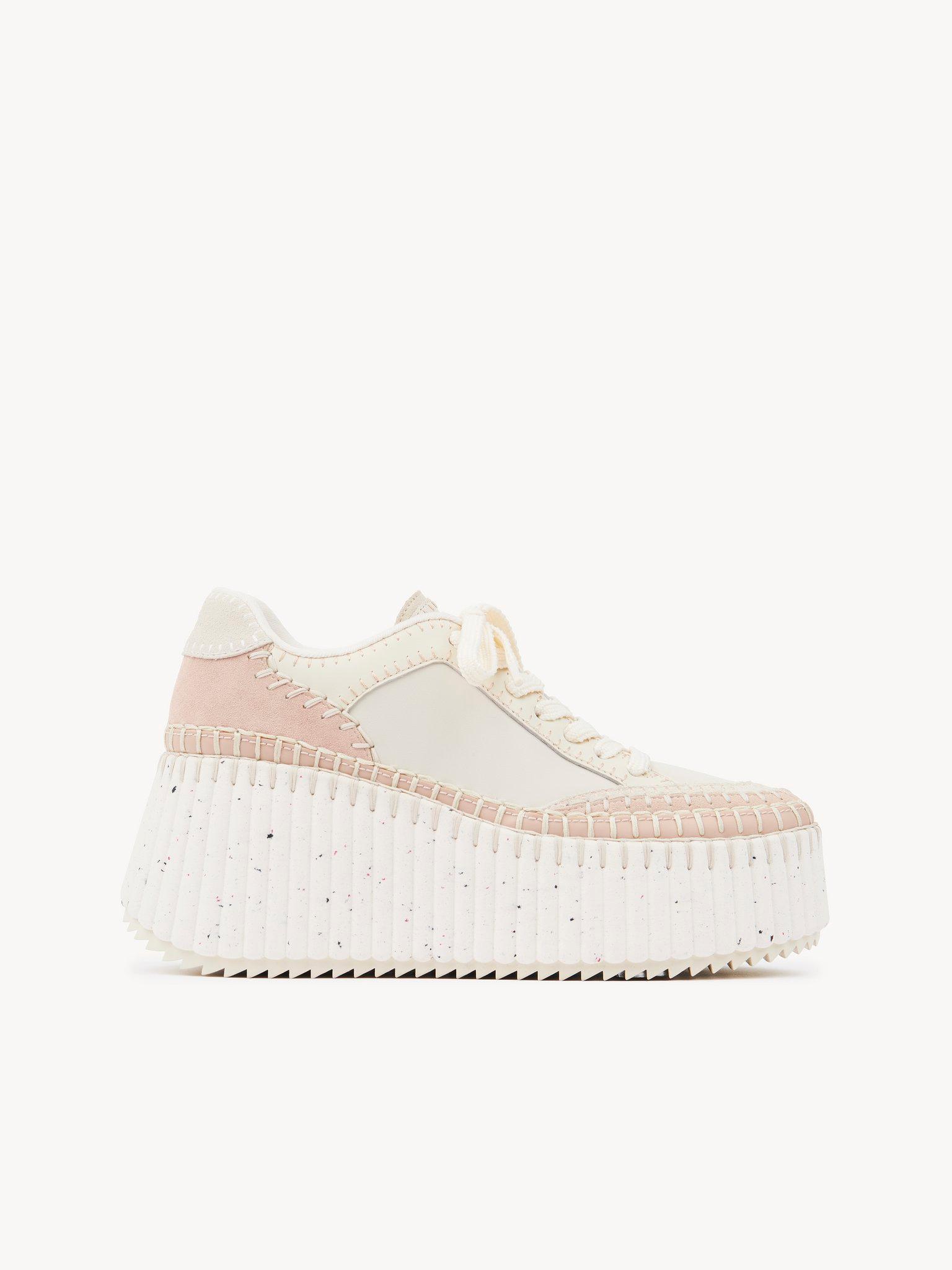 Nama sneaker Product Image