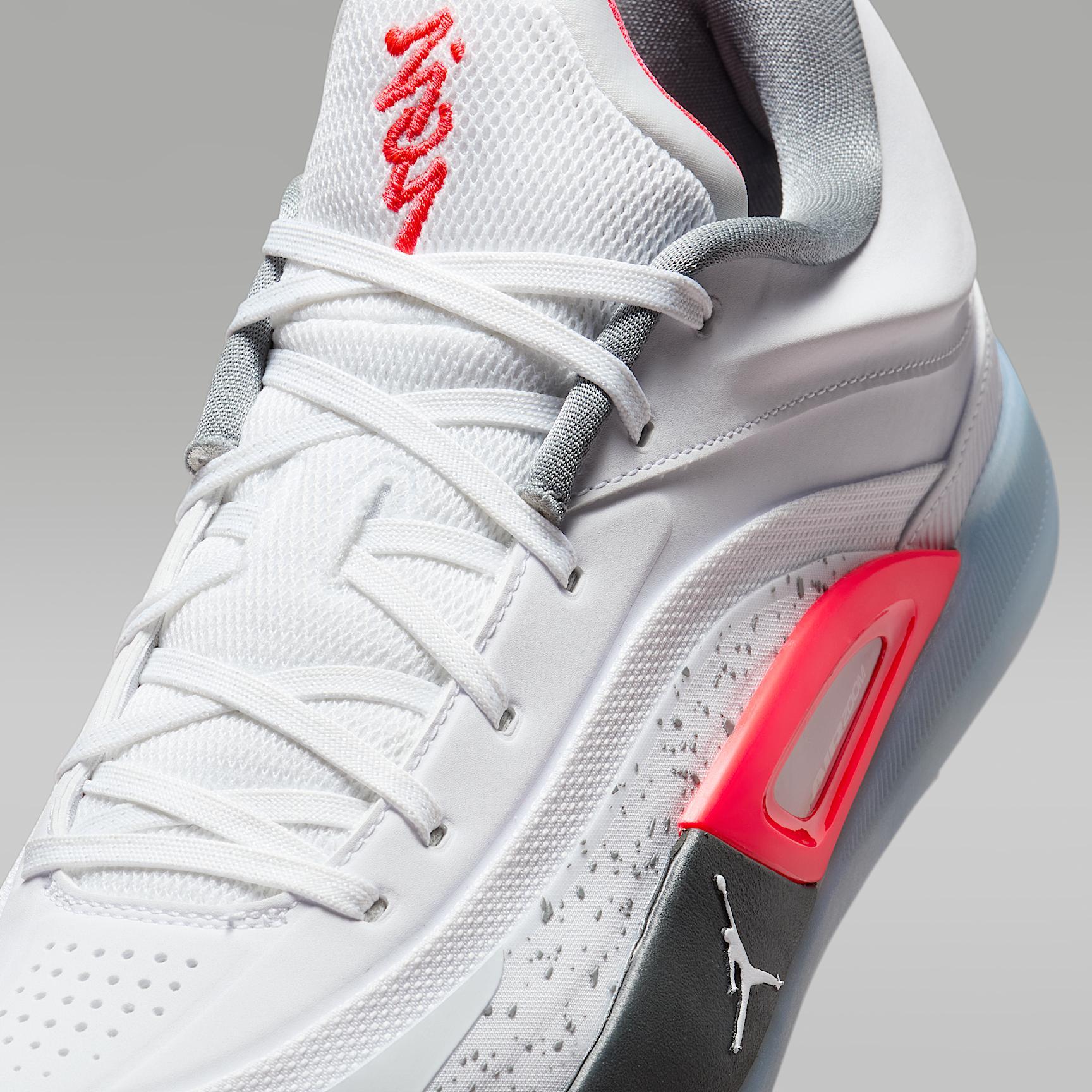 Zion 4 Basketball Shoes Product Image