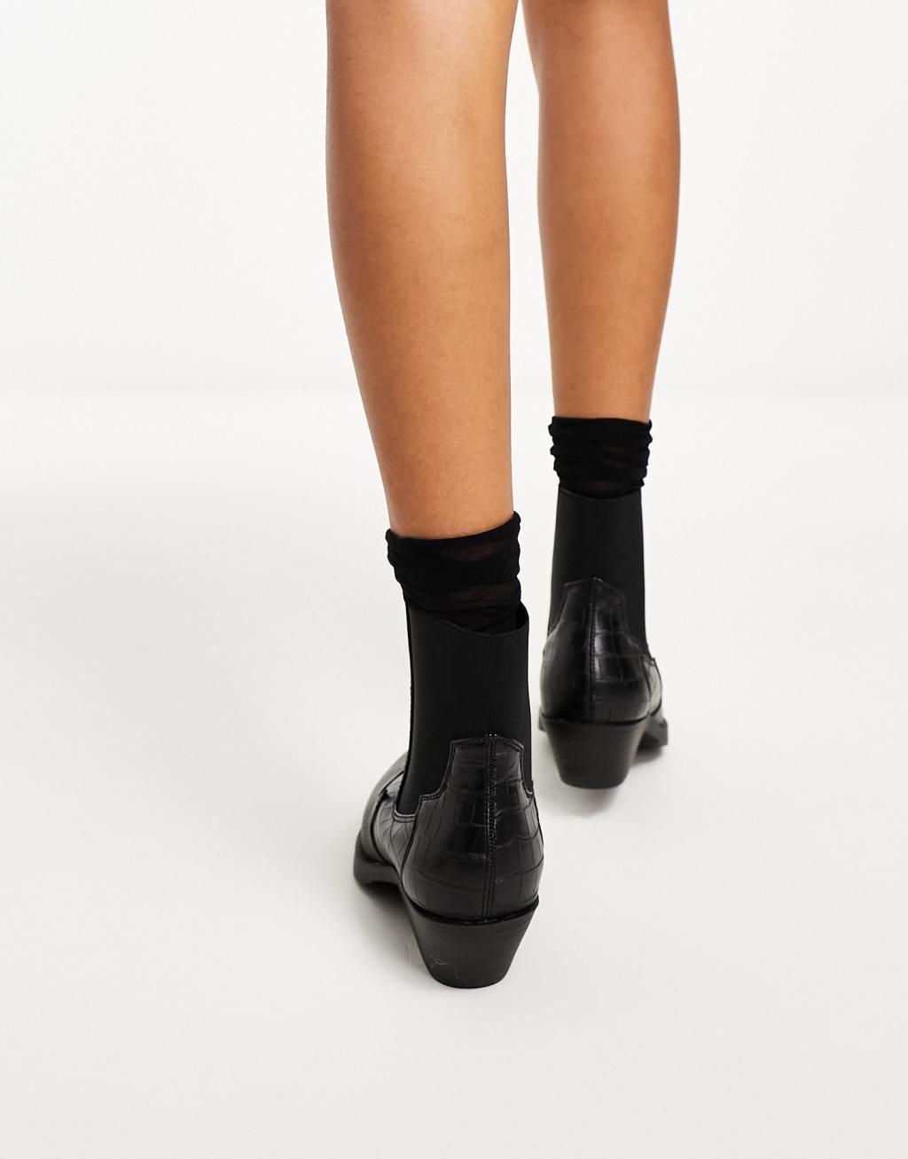 Only faux croc detail western boots Product Image