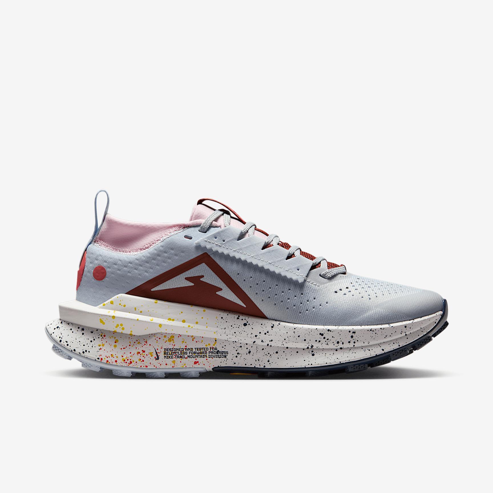 Nike Women's Zegama 2 Trail Running Shoes Product Image