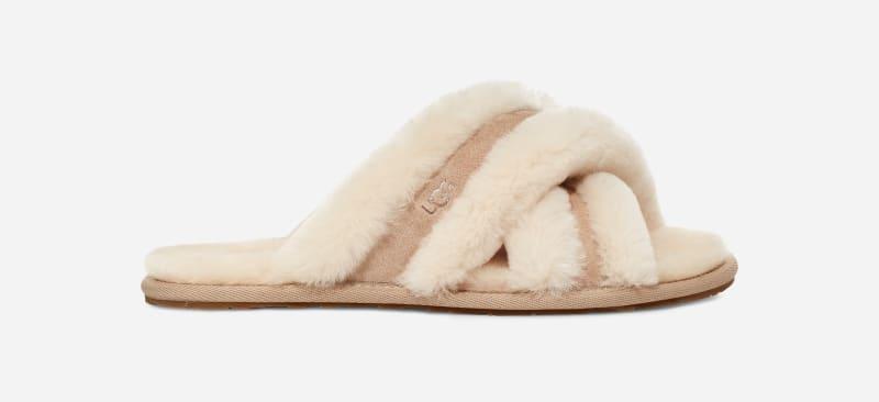 UGG Scuffita Women's Shoes Product Image