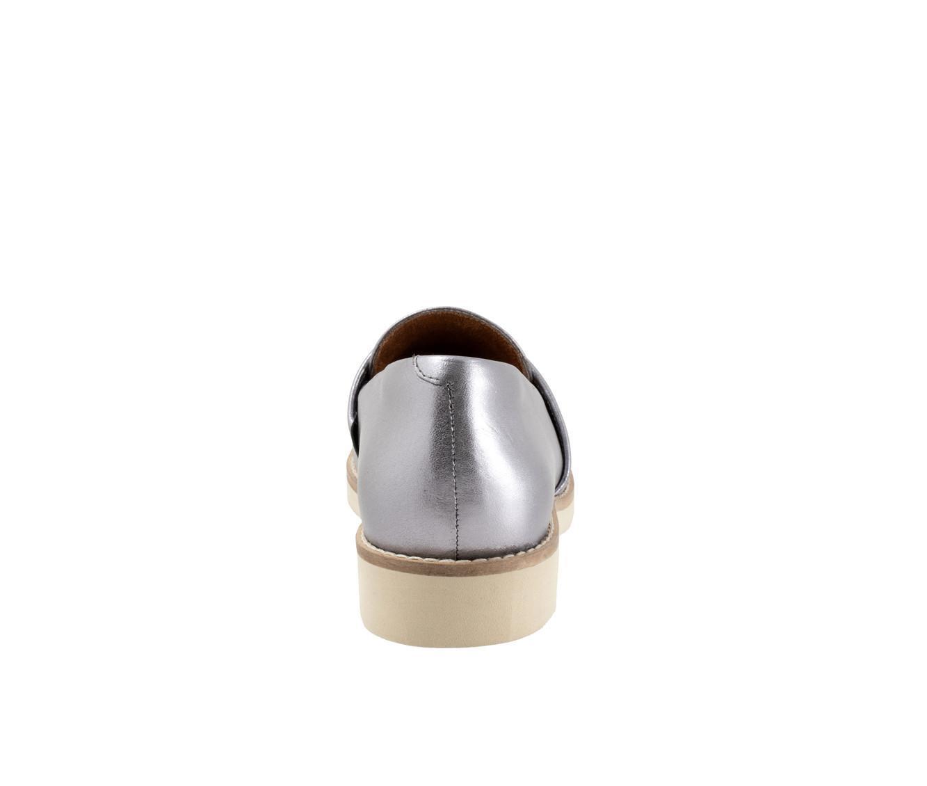 Women's Softwalk Walsh Loafers Product Image