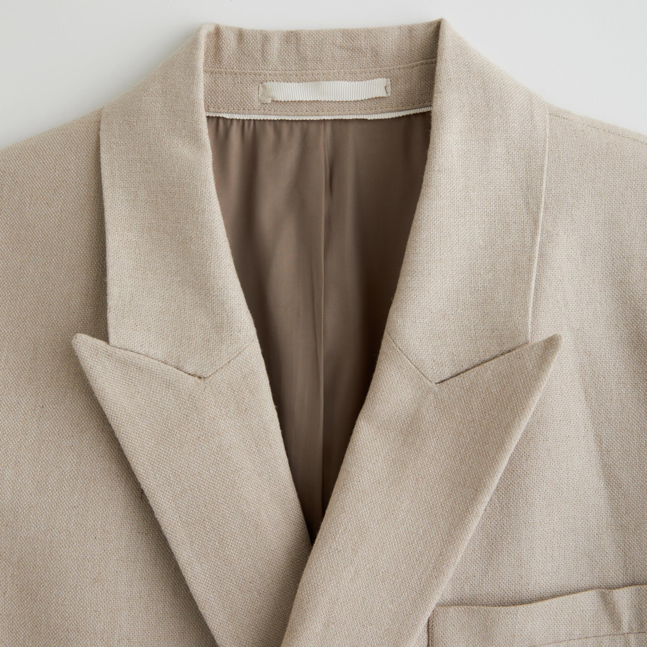 The A&F Collins Tailored Double-Breasted Linen-Blend Blazer Product Image