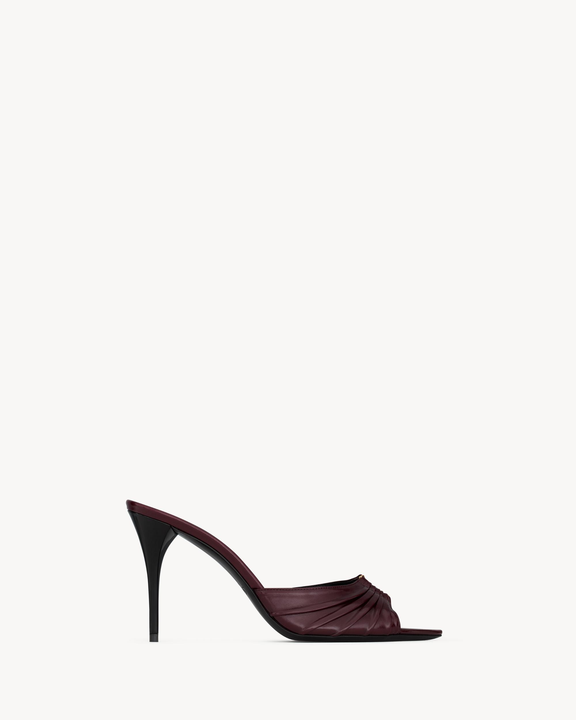 BABYLONE mules in smooth leather Product Image