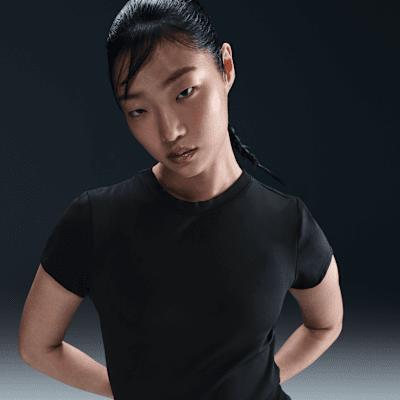 Nike Women's Court Advantage Dri-FIT Short-Sleeve Tennis Top Product Image