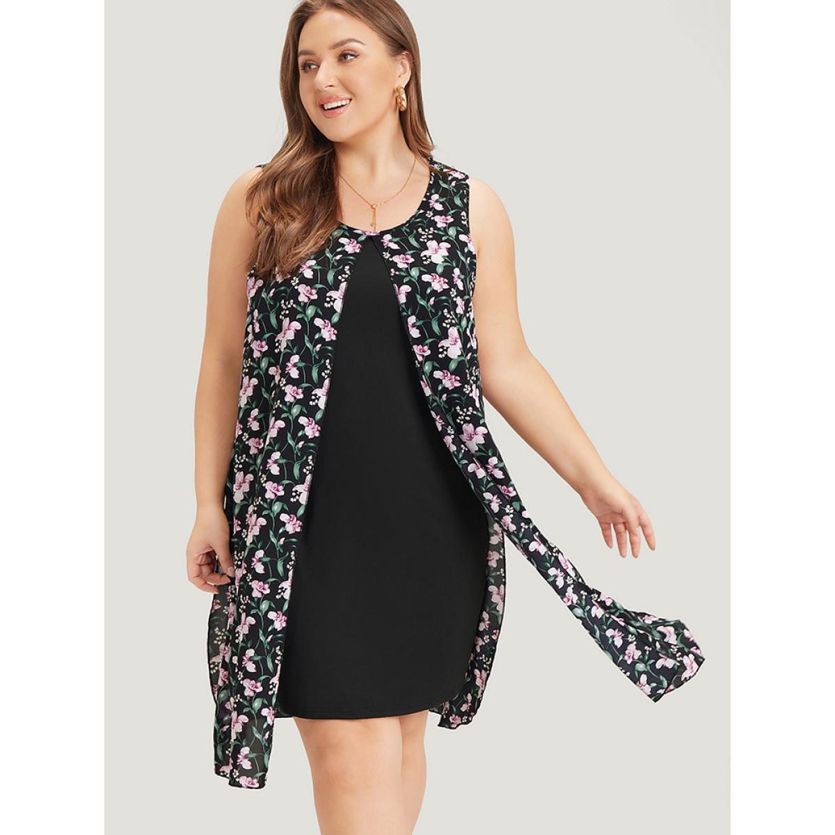 Plus Size Floral Patchwork Round Neck Split Hem Tank Dress BlackFlower Women Elegant Patchwork Round Neck Sleeveless Curvy Knee Dress BloomChic 26/4X Product Image