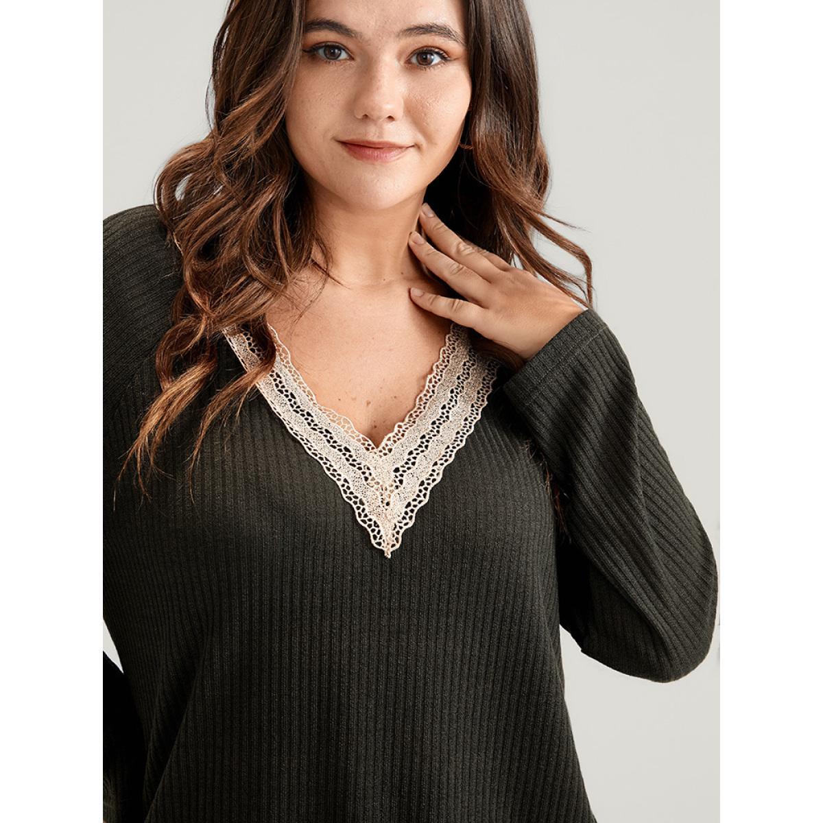 Plus Size Solid Contrast Lace V Neck Rib Knit Long Tee ArmyGreen Women Elegant Plain Plain V-neck Dailywear T-shirts BloomChic 28/5X Product Image