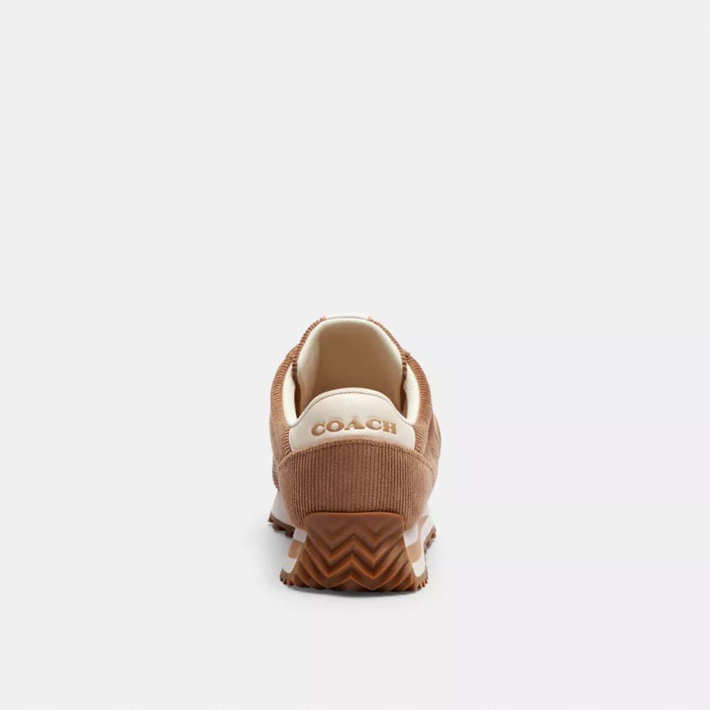 Runner Sneaker Product Image