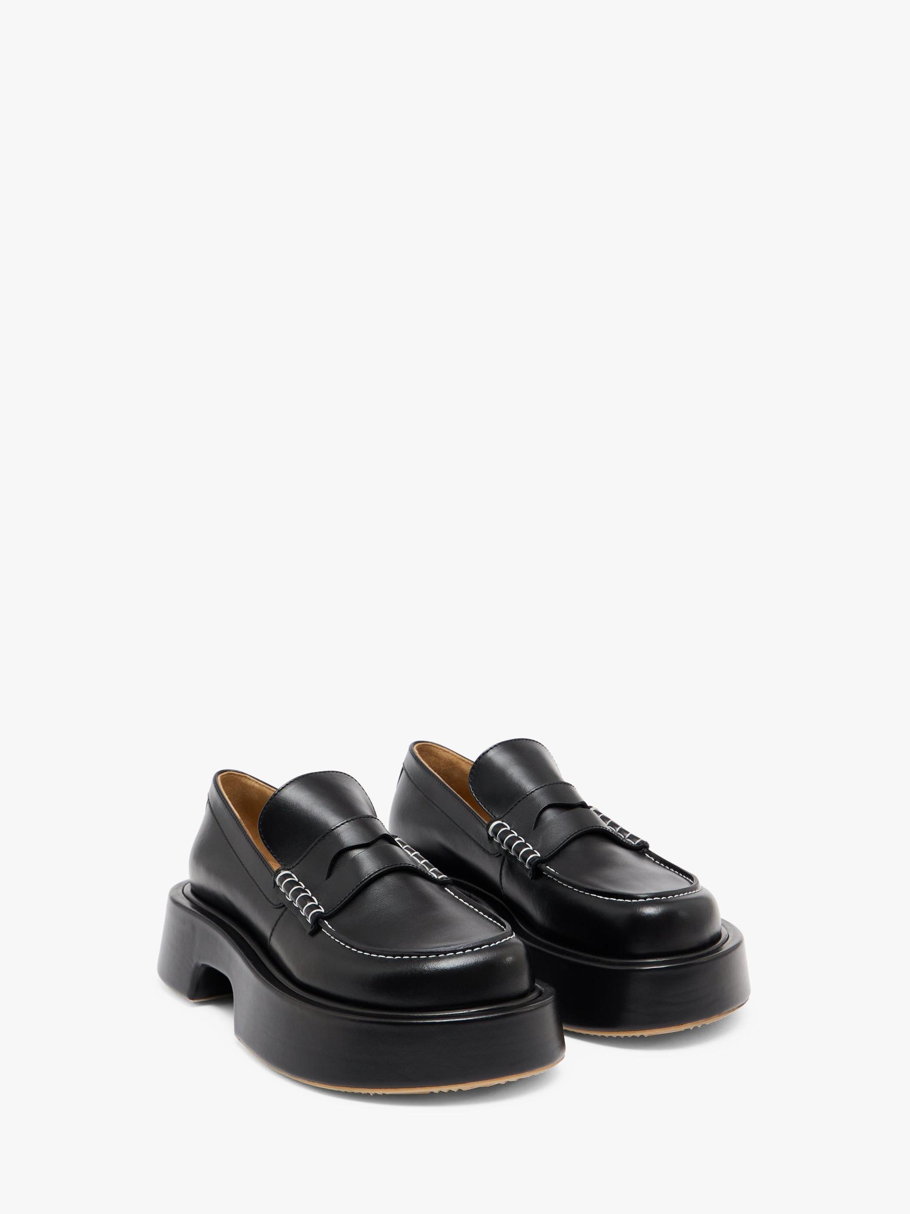LEATHER PLATFORM MOCCASSIN Product Image