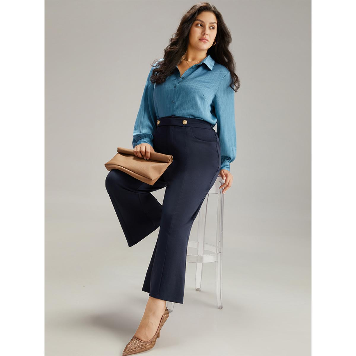 Plus Size Solid Metal Detail Pocket Flare Leg Pants Women Midnight Office Flare Leg High Rise Work Pants BloomChic 28/5X Product Image