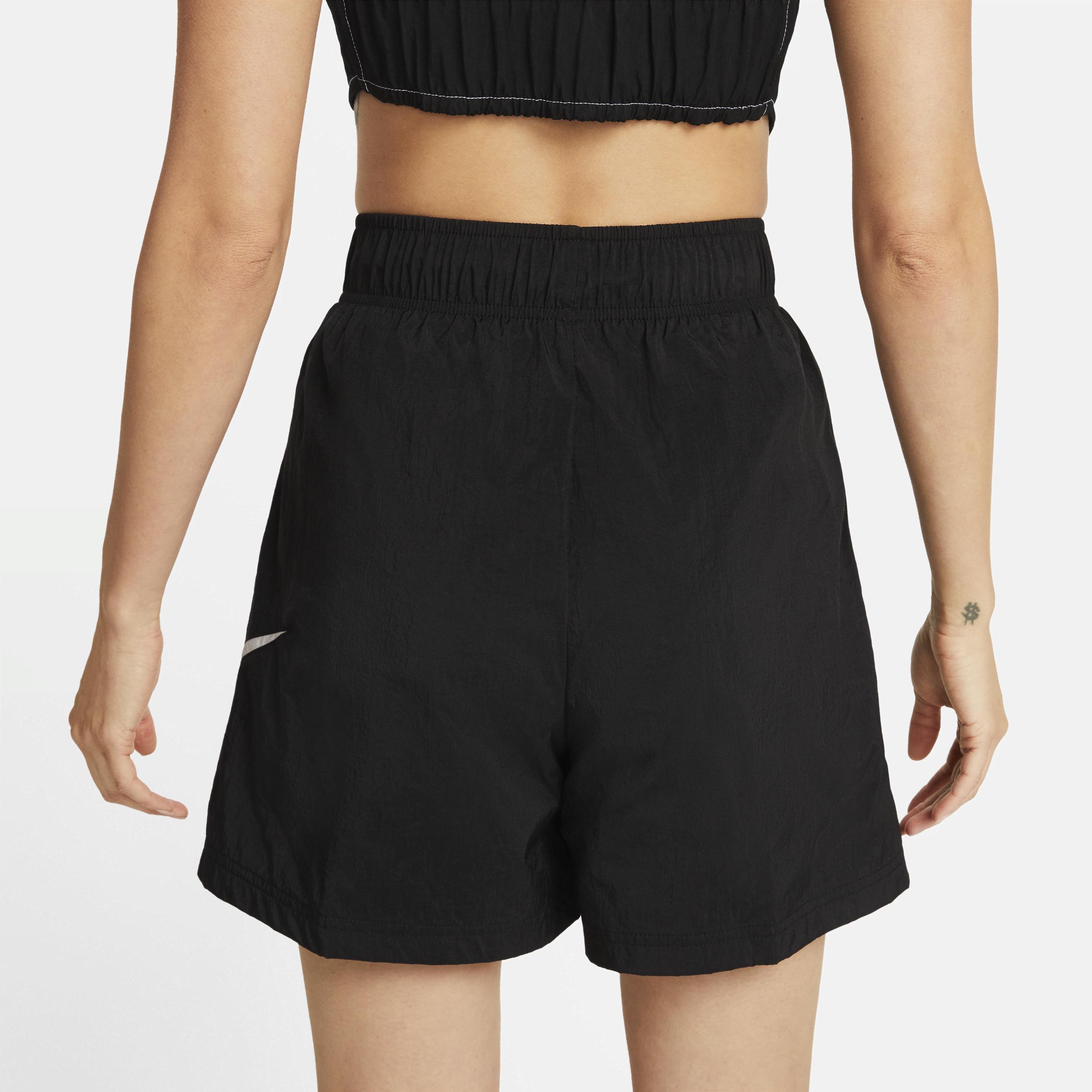 Women's Nike Sportswear Essential Woven High-Rise Shorts Product Image