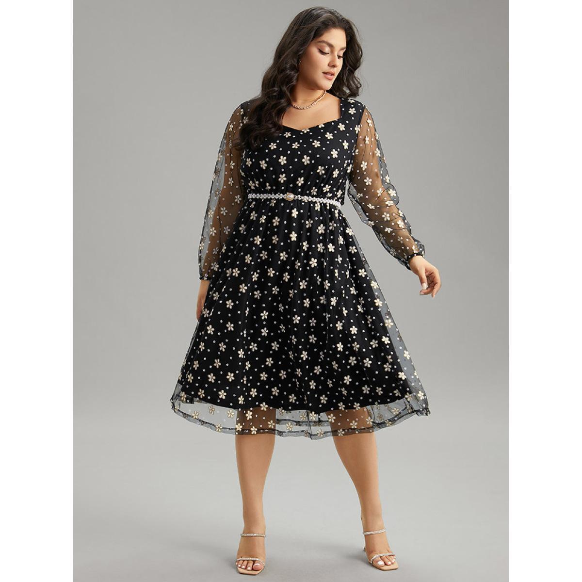 Plus Size Floral Lace Mesh Pocket Elastic Waist Dress Black Women Party Elastic cuffs Square Neck Long Sleeve Curvy Midi Dress BloomChic 10/M Product Image
