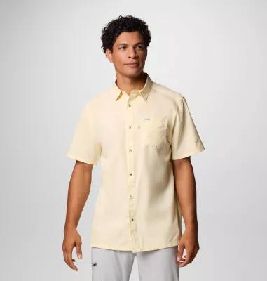 Men's Columbia PFG UPF 50 Slack Tide Omni-Wick Button-Down Camp Shirt, Size: Medium, Yellow Wash Product Image