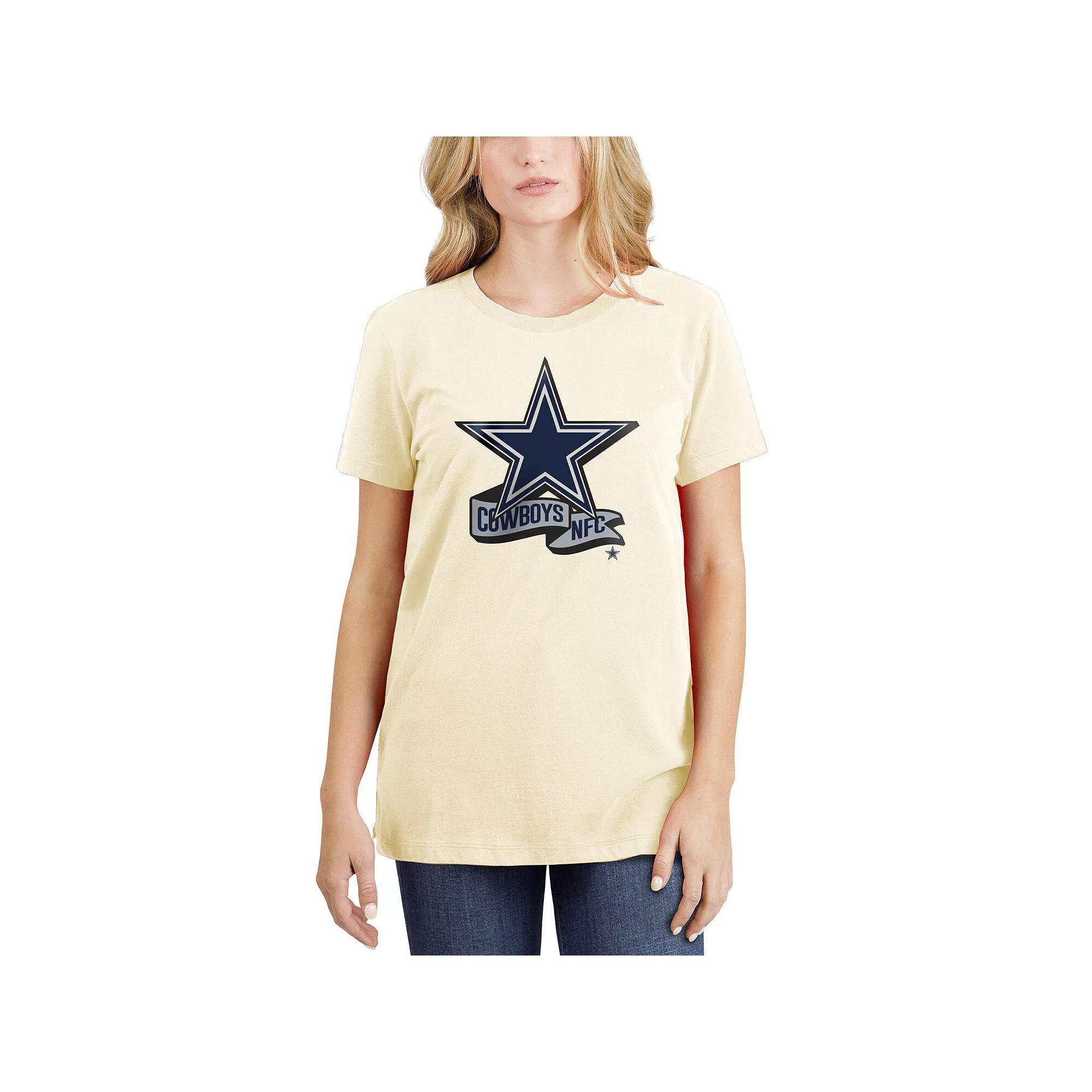 Women's New Era Cream Dallas Cowboys Chrome Sideline T-Shirt, Size: 2XL, Beige Product Image