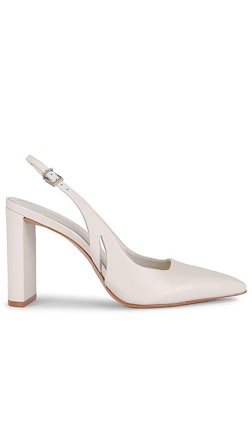 Blanche Pump Product Image