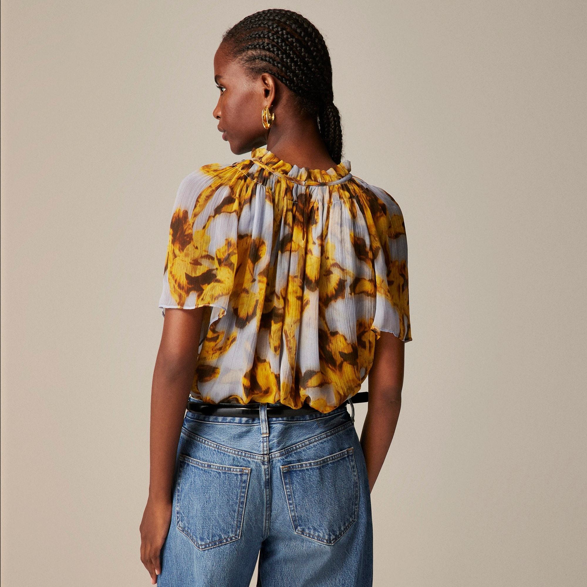 Crinkle chiffon smocked top in saffron floral Product Image