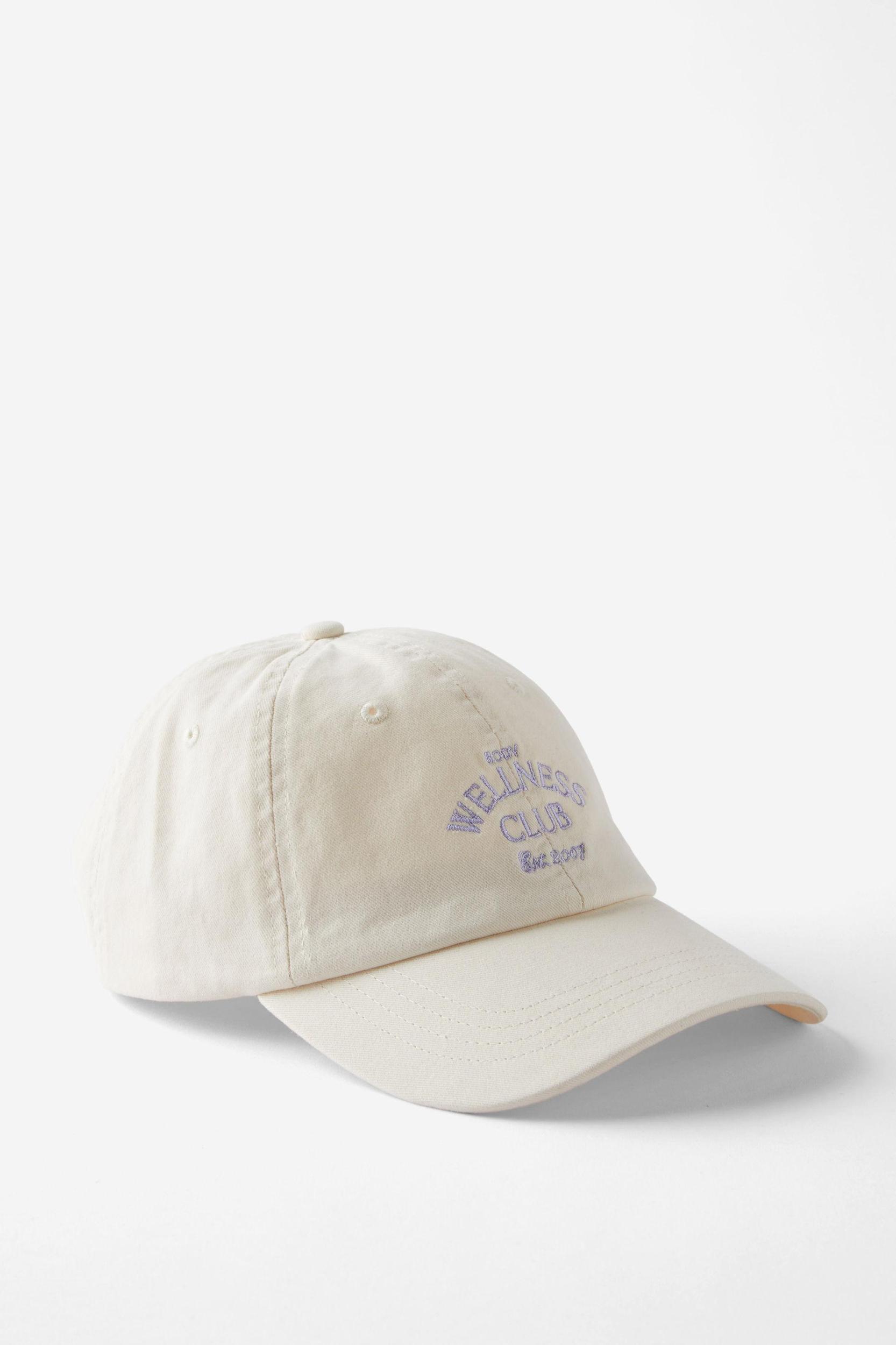 Active Graphic Cap Product Image