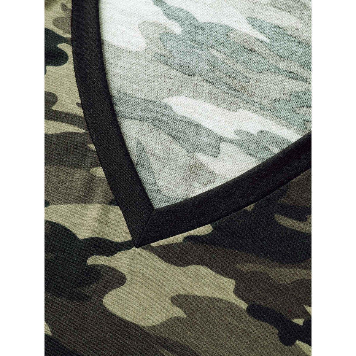 Plus Size Camouflage Print Raglan Sleeve T-Shirt Black Women Contrast V-neck Everyday-Casual T-shirts BloomChic 26/4X Product Image