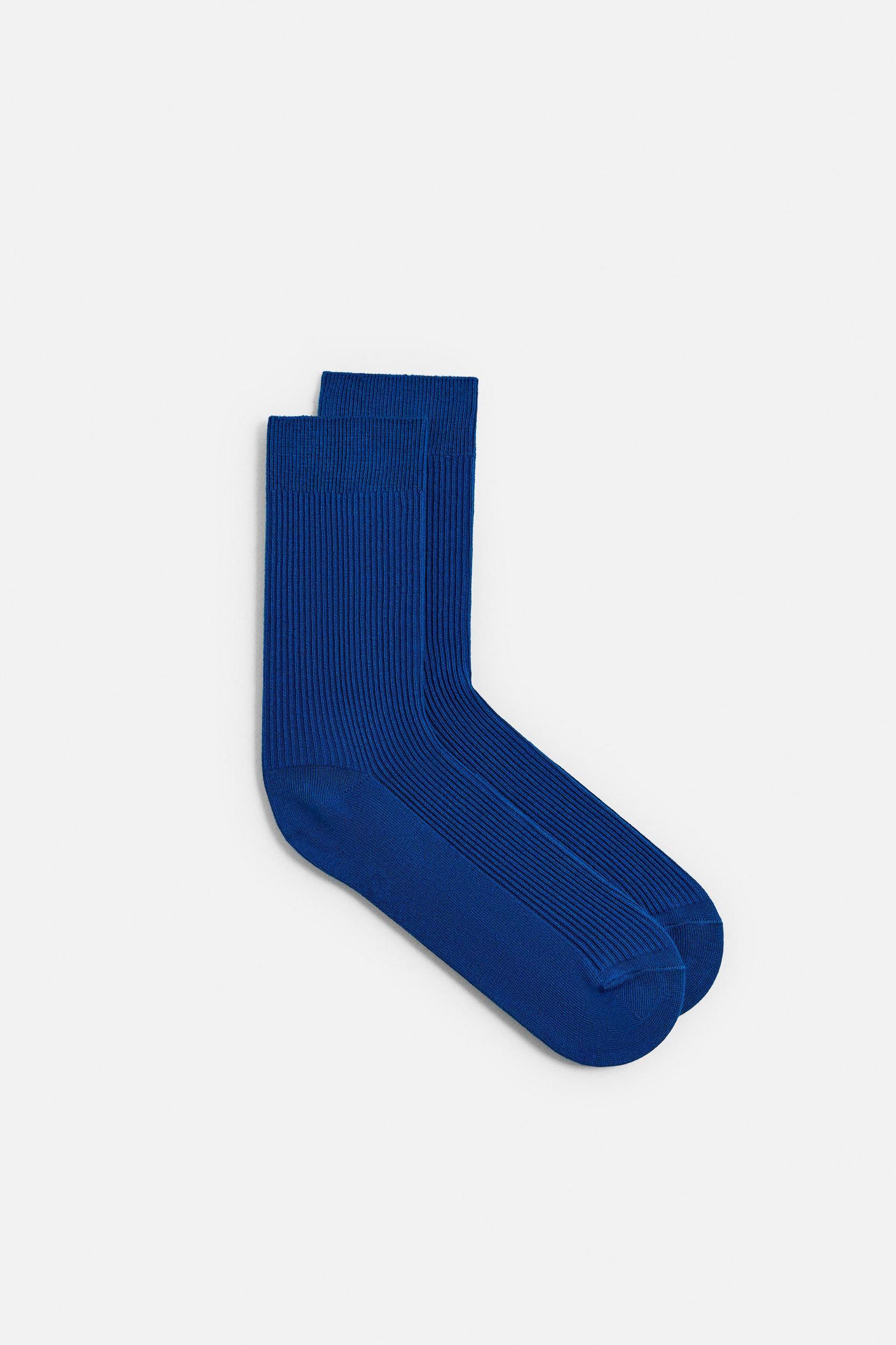 LIGHTWEIGHT TEXTURED SOCKS Product Image