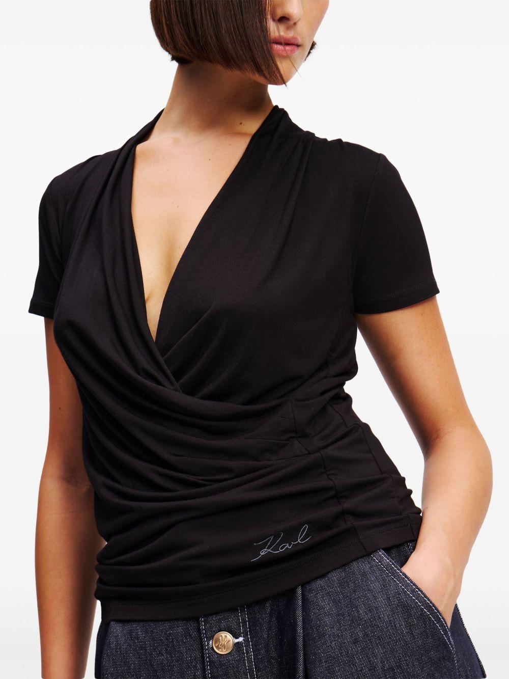 V-neck T-shirt Product Image