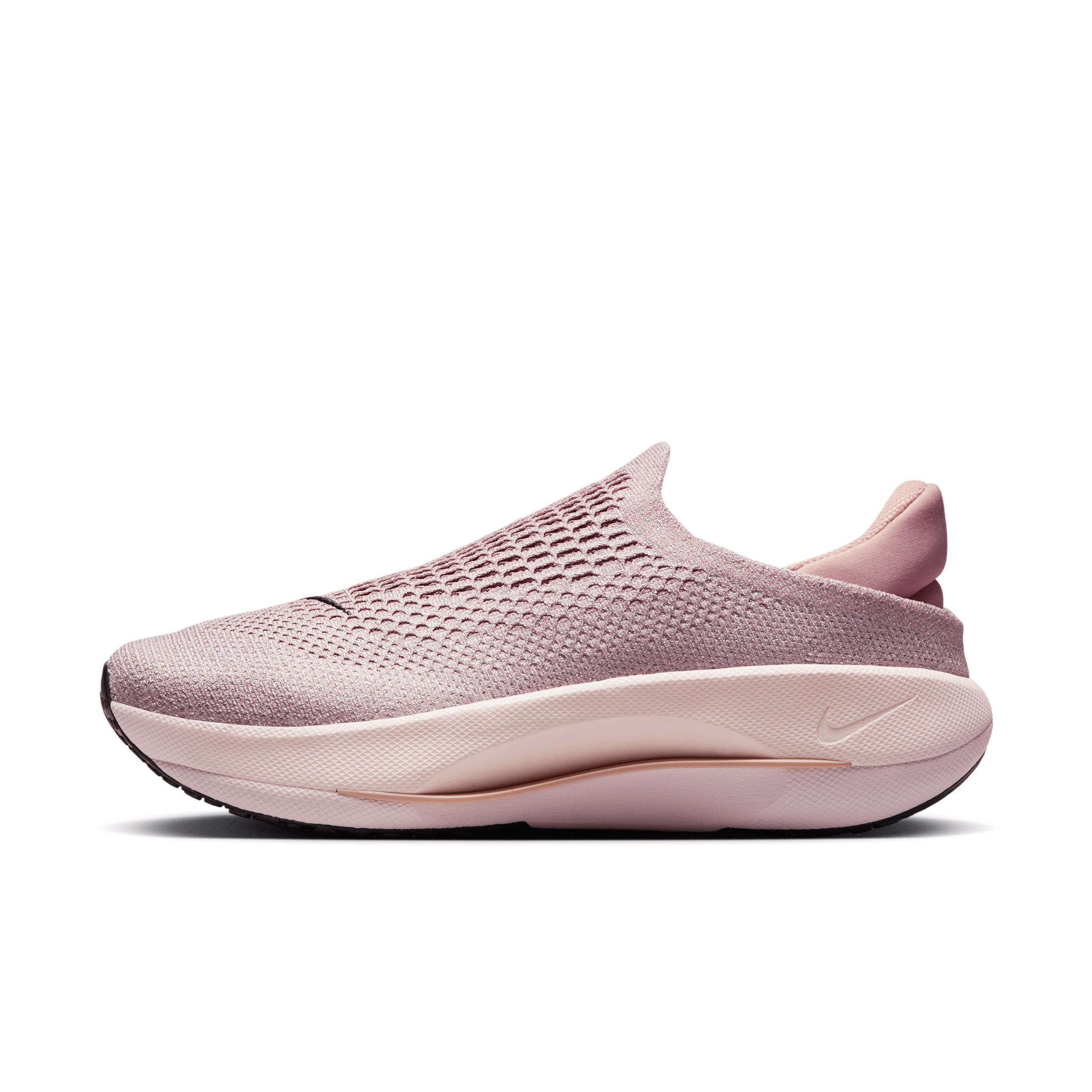 Nike Women's Reina EasyOn Premium Shoes Product Image