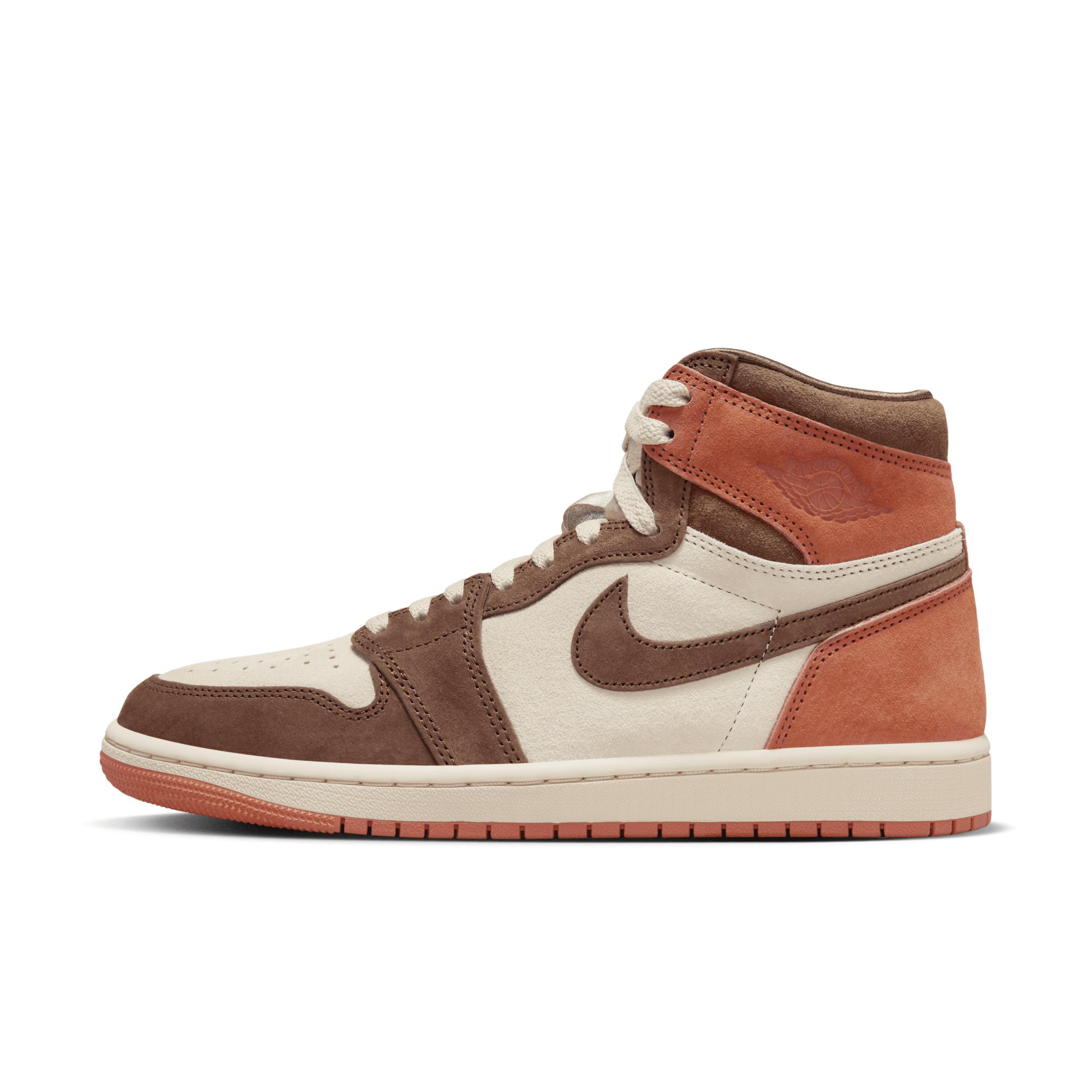 Jordan Womens Jordan Retro 1 High OG - Womens Basketball Shoes Product Image