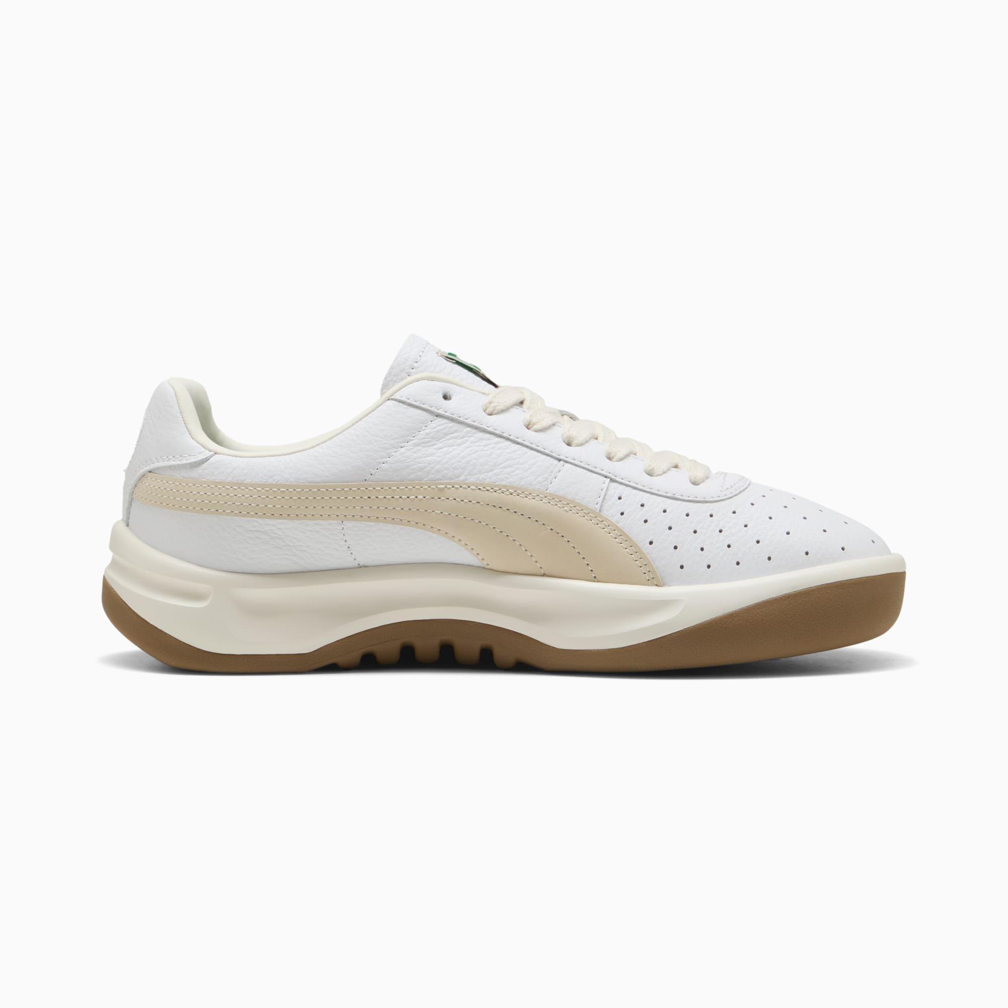GV Special Base Sneakers Product Image