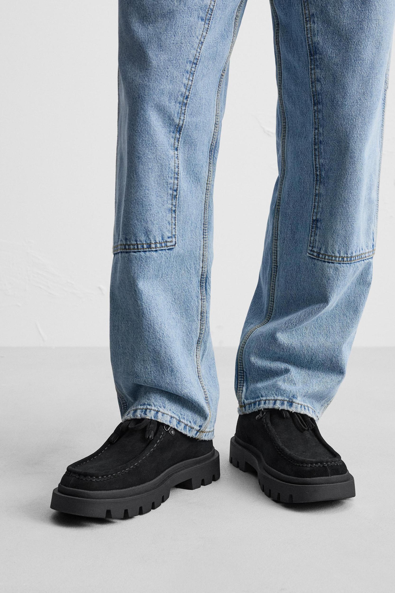 LEATHER ANKLE BOOTS Product Image