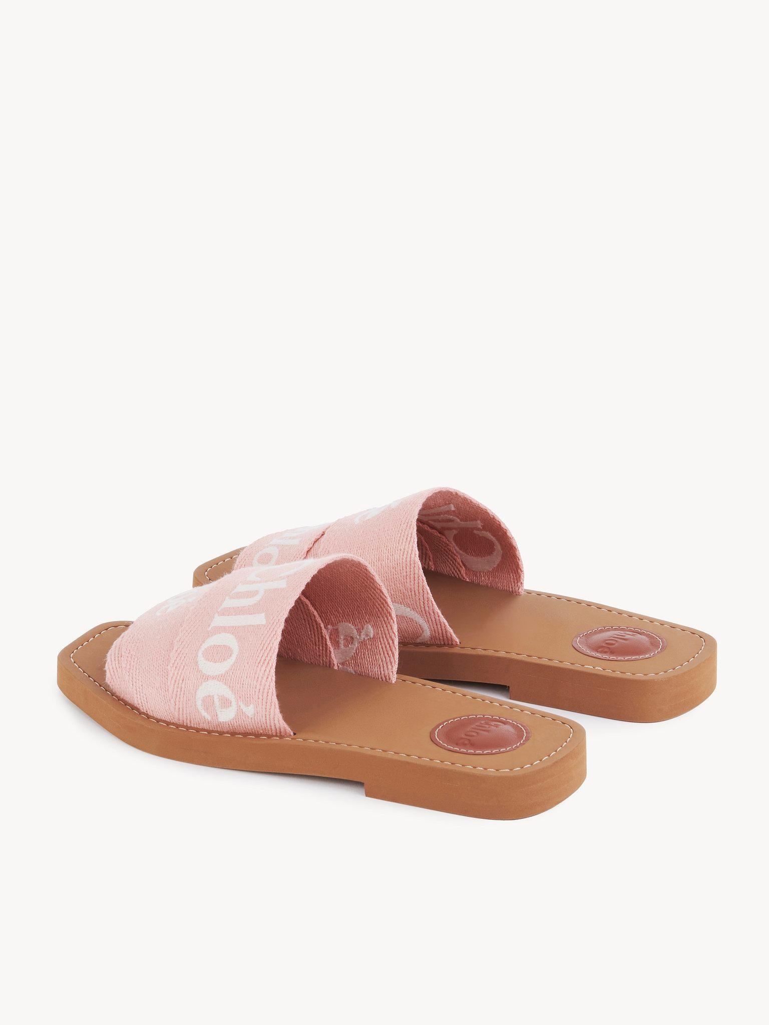 Woody mule Product Image