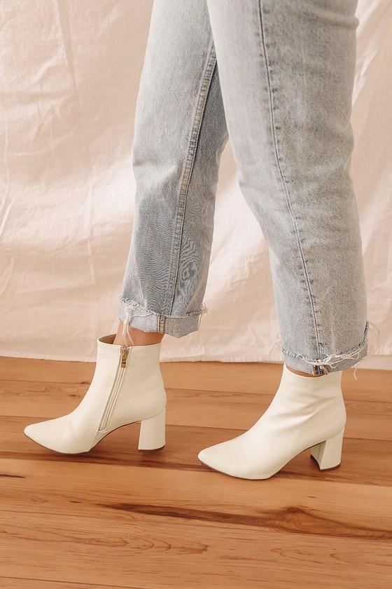 Sarai Off White Pointed-Toe Ankle Booties Product Image