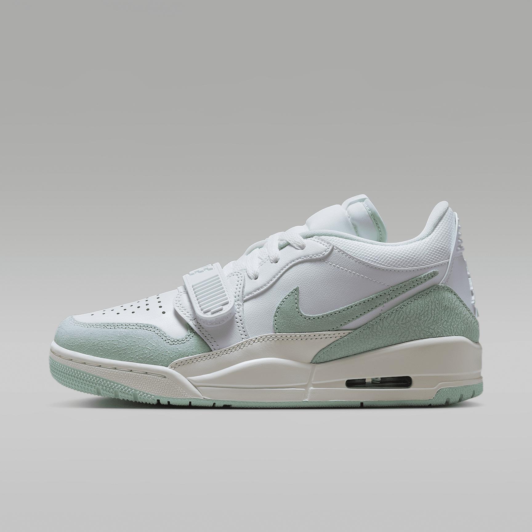 Air Jordan Legacy 312 Low Women's Shoes Product Image