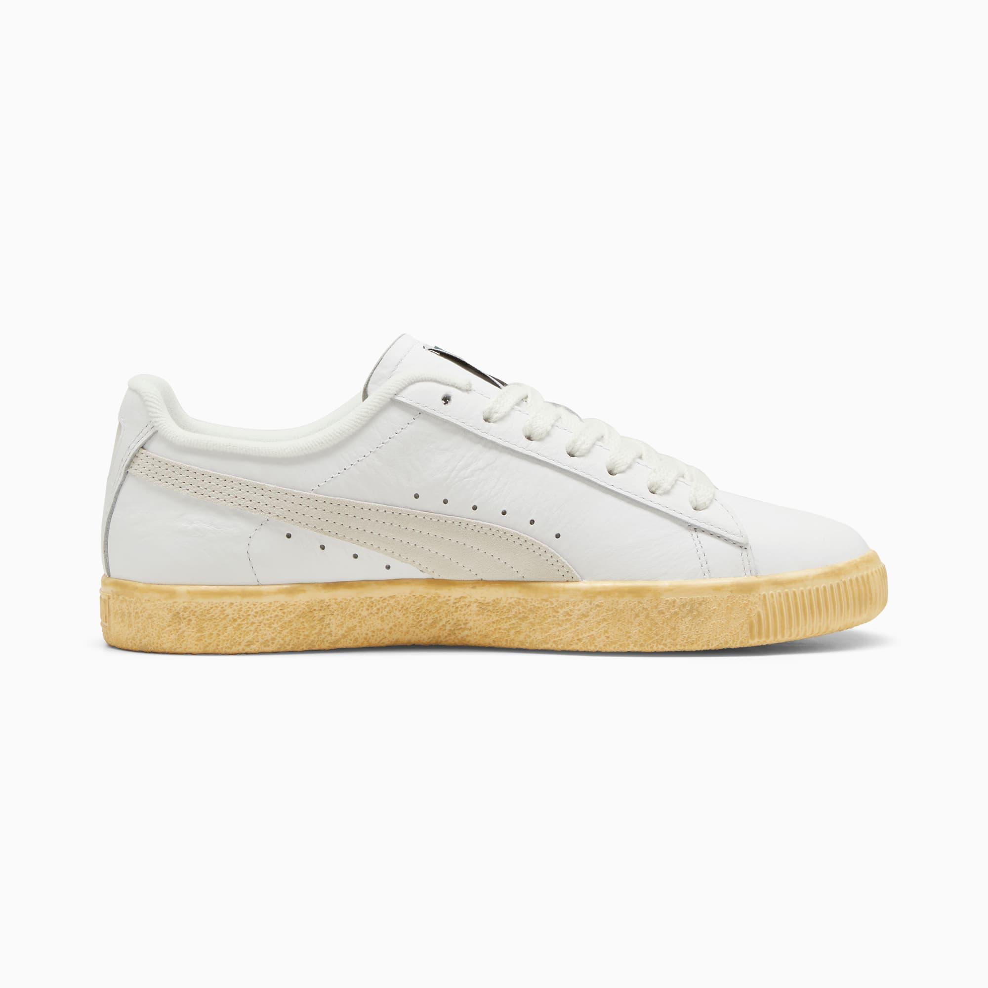 Clyde Vintage Sneakers Product Image