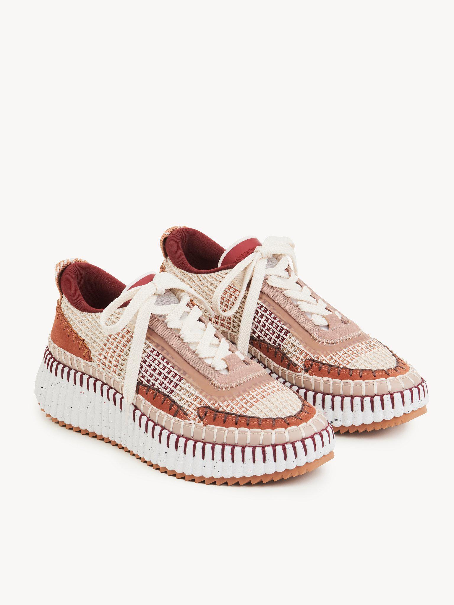Nama sneaker Product Image