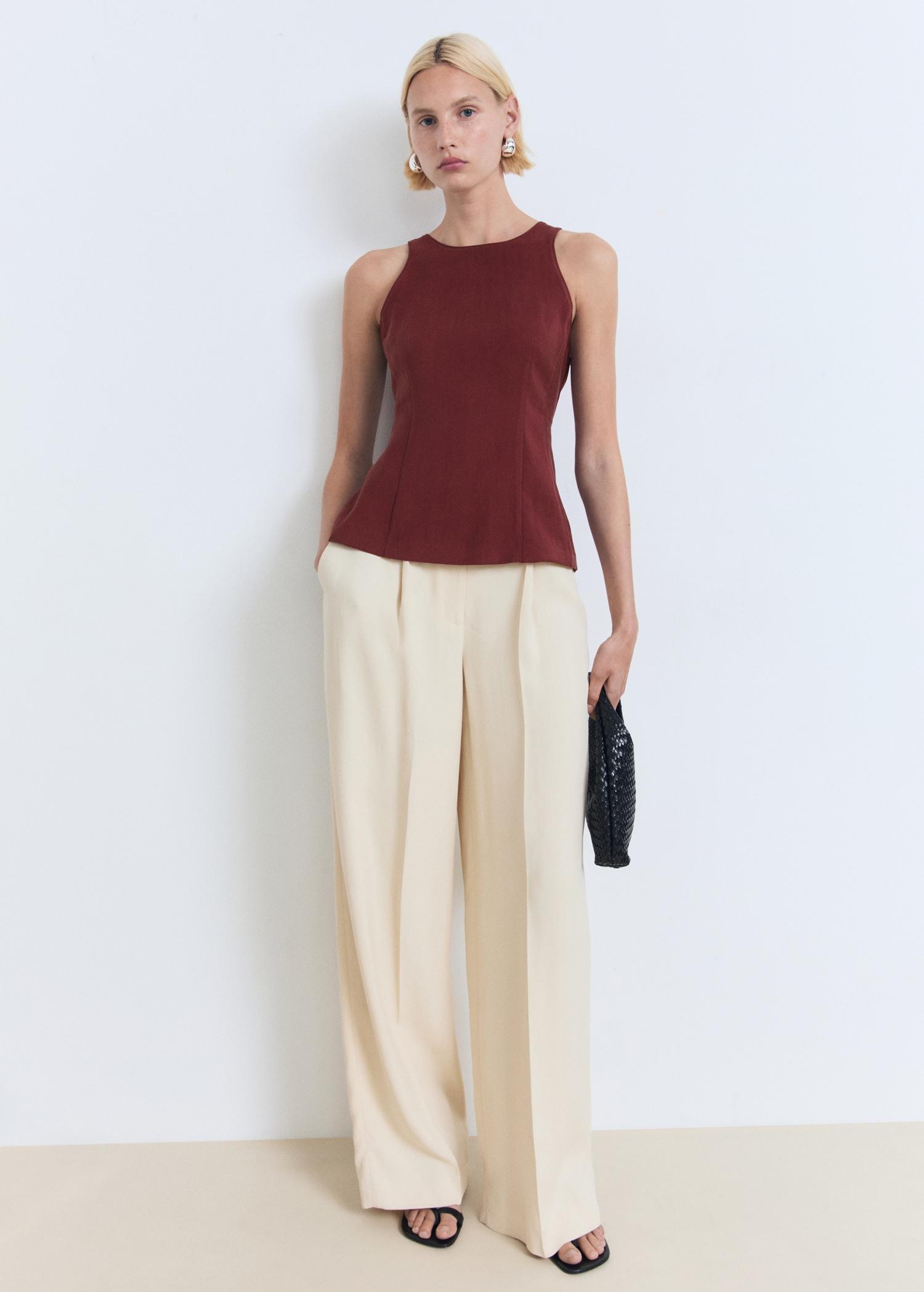 Fitted halter top - Women | MANGO USA Product Image
