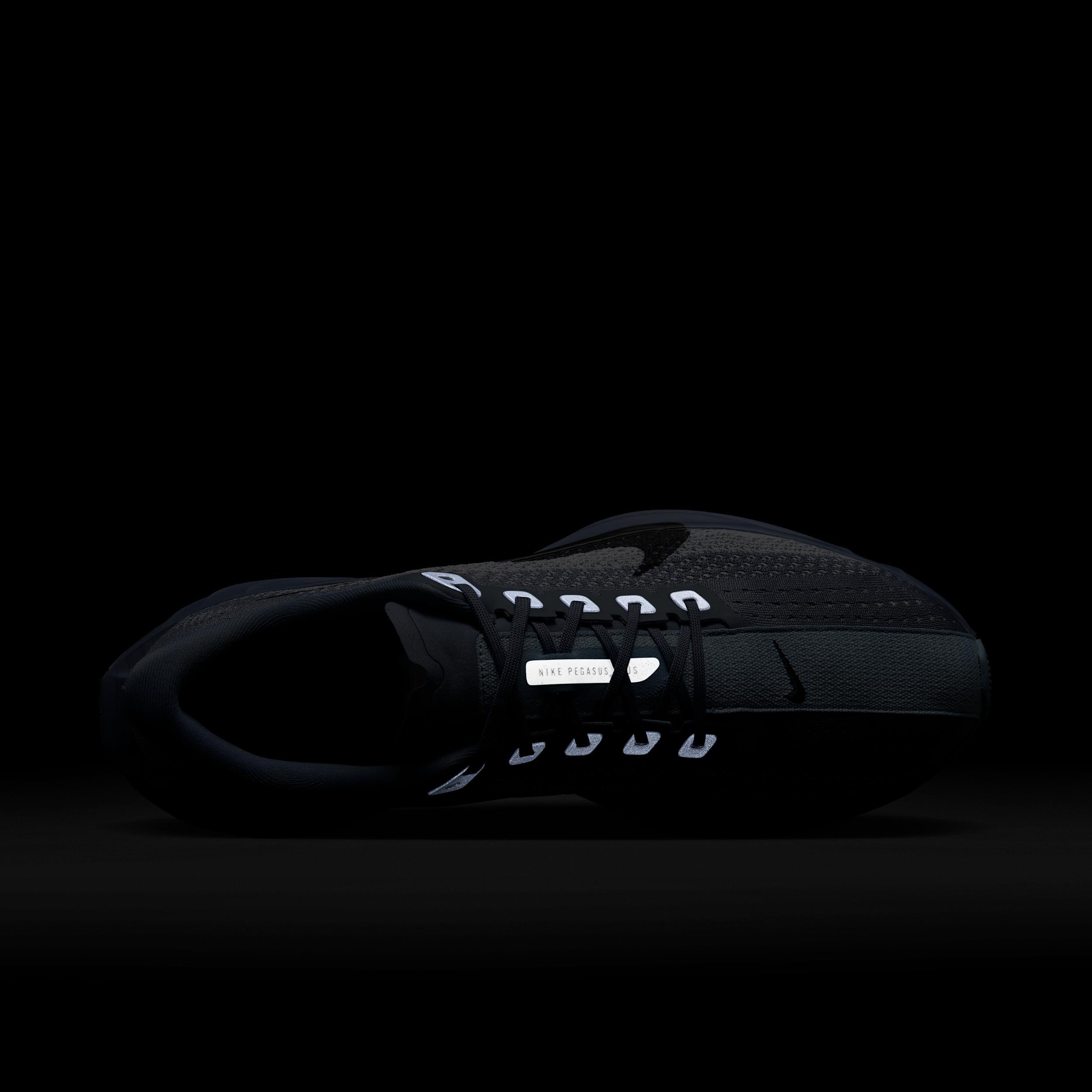Nike Men's Pegasus Plus Road Running Shoes Product Image