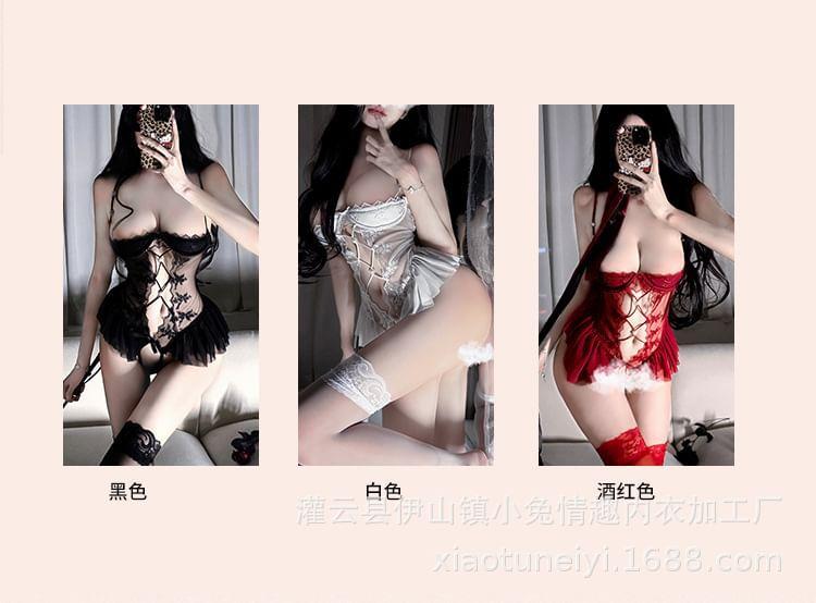 Spaghetti Strap Bow Accent Ruffle Trim Cutout Crotchless Lace Teddy Product Image