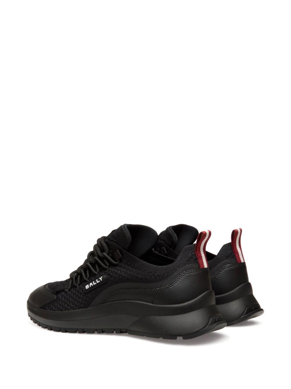 Outline sneakers Product Image