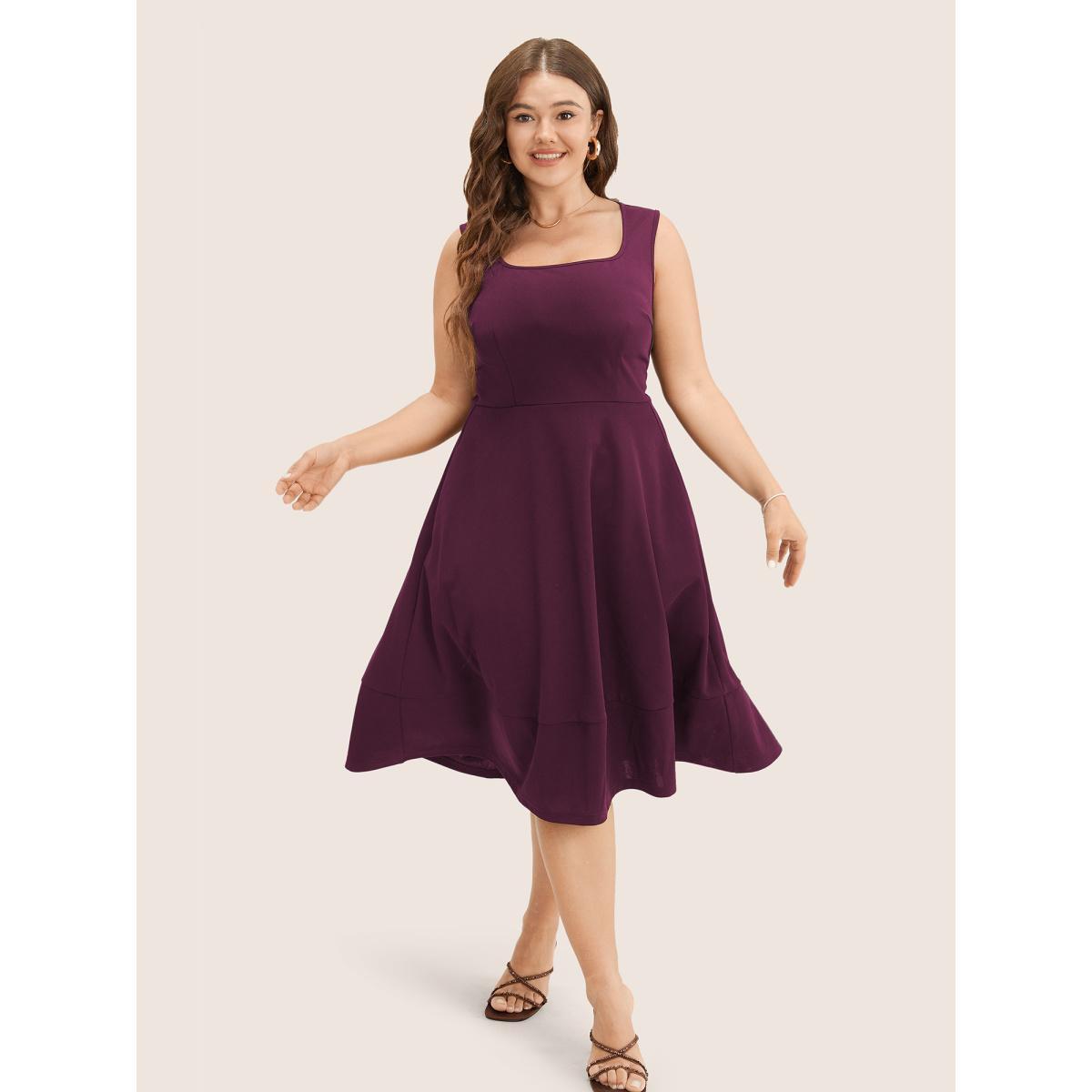 Plus Size Solid Pocket Sleeveless Ruffle Hem Tank Dress Black Women Workwear Essentials Non Round Neck Sleeveless Curvy Midi Dress BloomChic 14-16/1X Product Image