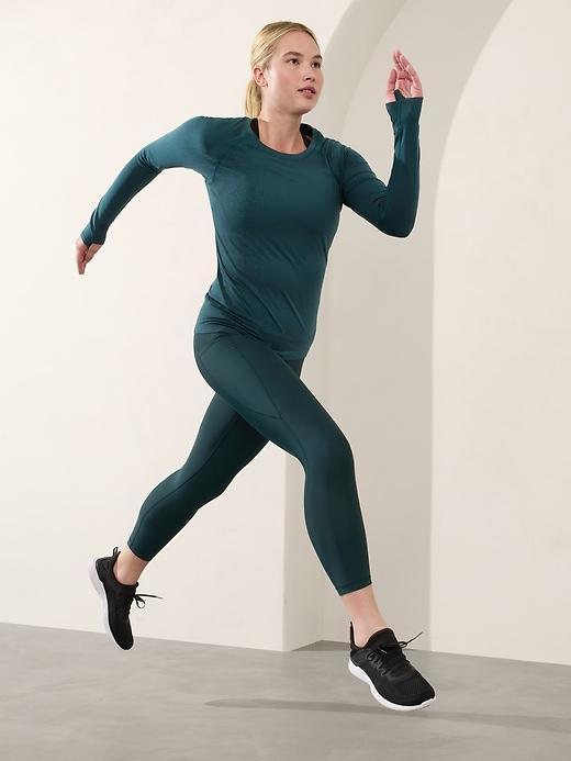 Momentum Seamless Top Product Image